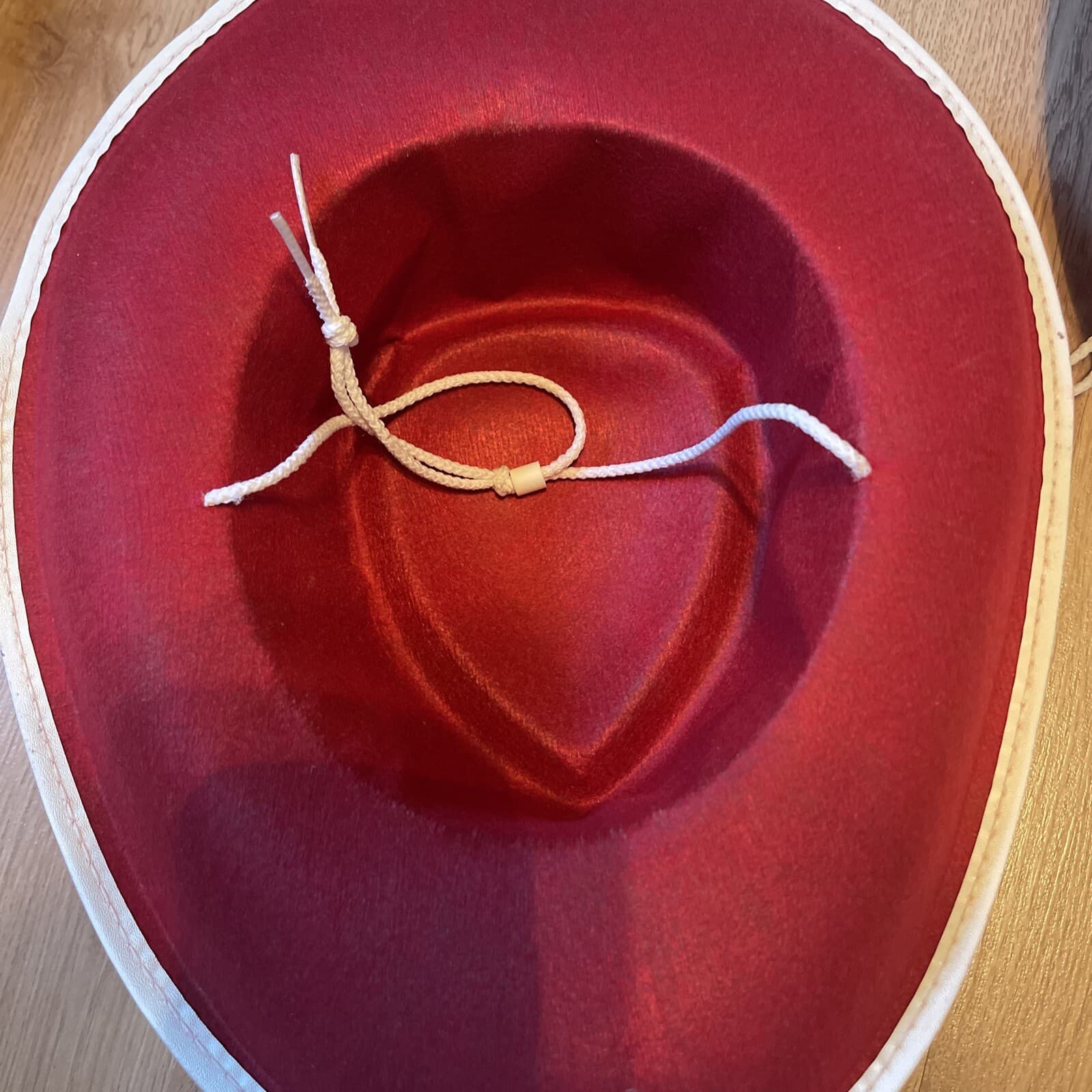 cowboy hat red felt childrens' - Thumbnail 3