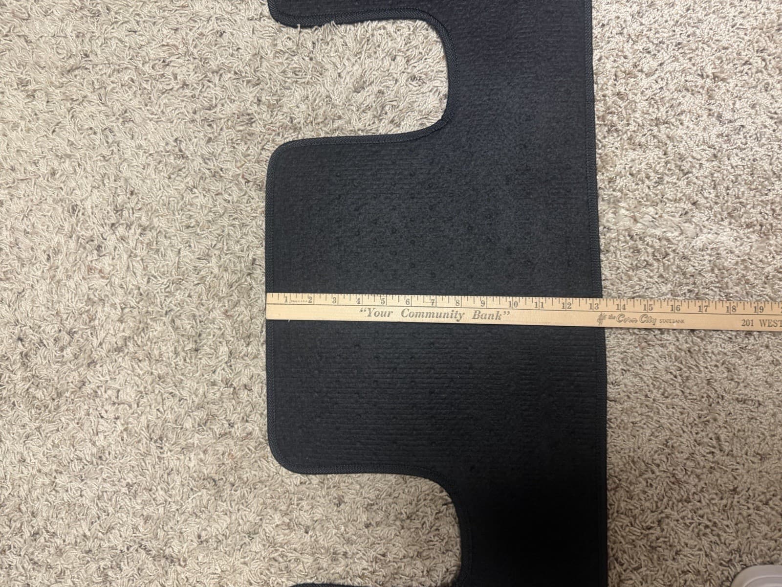 SUV 3rd row carpet floor mat NEW - Thumbnail 3