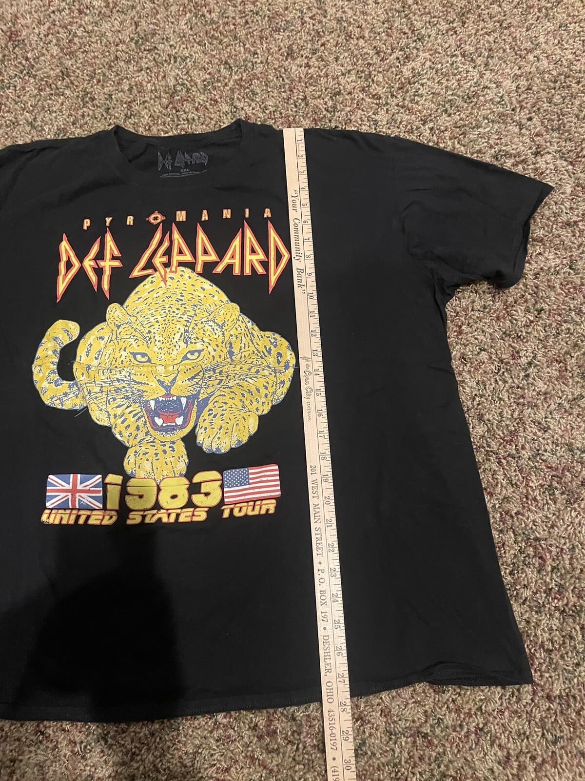 Def Leppard Pyromania 1983 United States Tour Unisex T-Shirt Size 3XL - Thumbnail 4