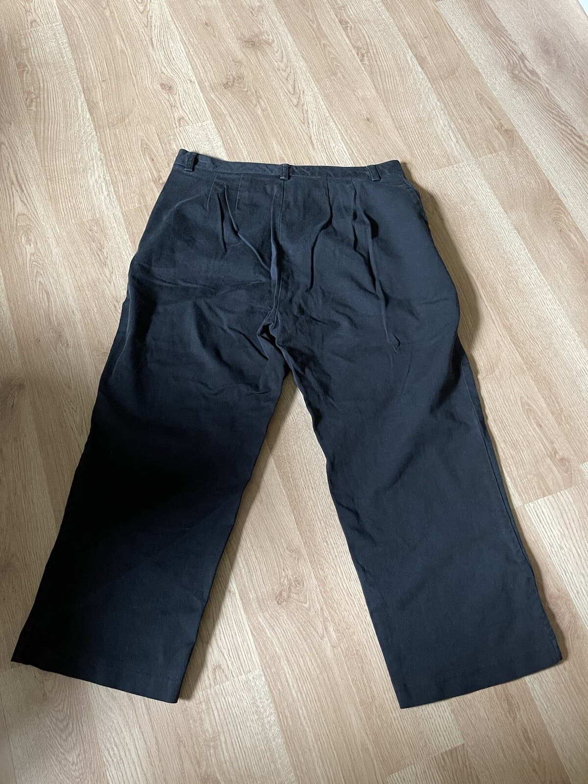 Dockers Capri Cropped Pants Women sz 12 Black Stain Defender - Thumbnail 2