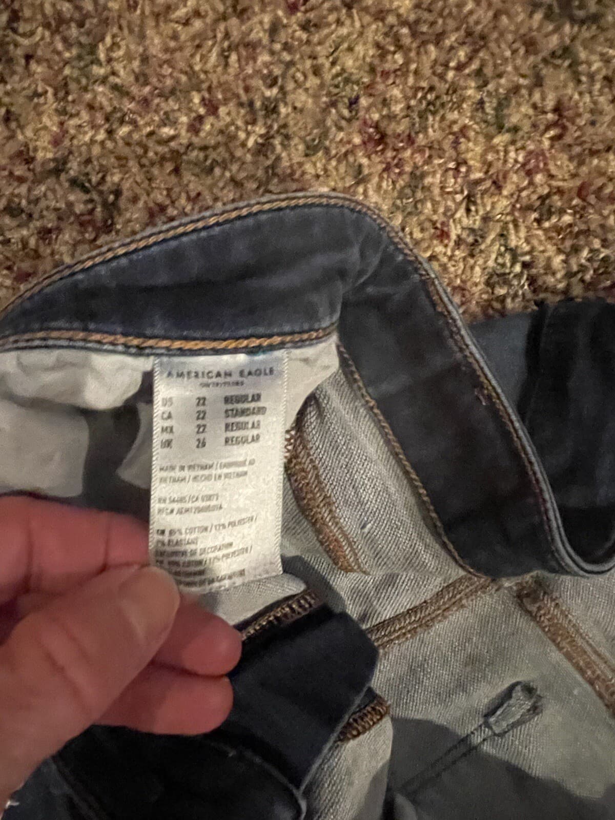 American Eagle Super High Rise Jegging Destructed Size 22 Regular - Thumbnail 6