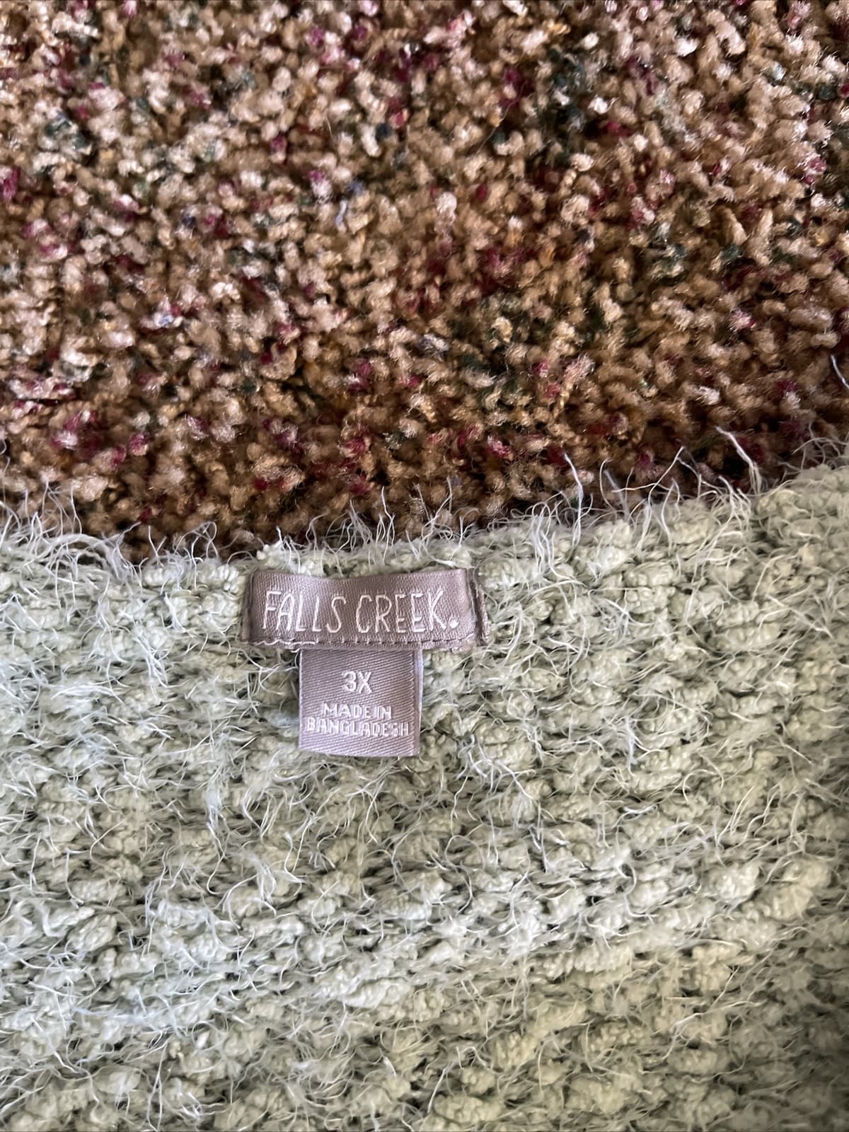 Falls Creek v-neck fuzzy sweater 3X - Thumbnail 4