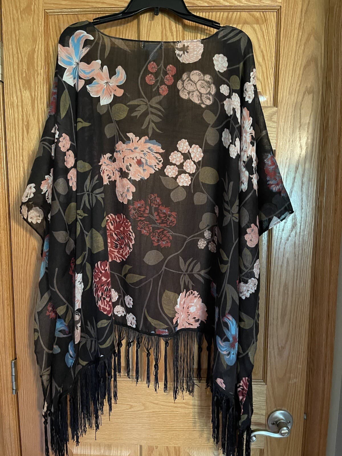 Mudd floral fringe cover shawl - Thumbnail 3