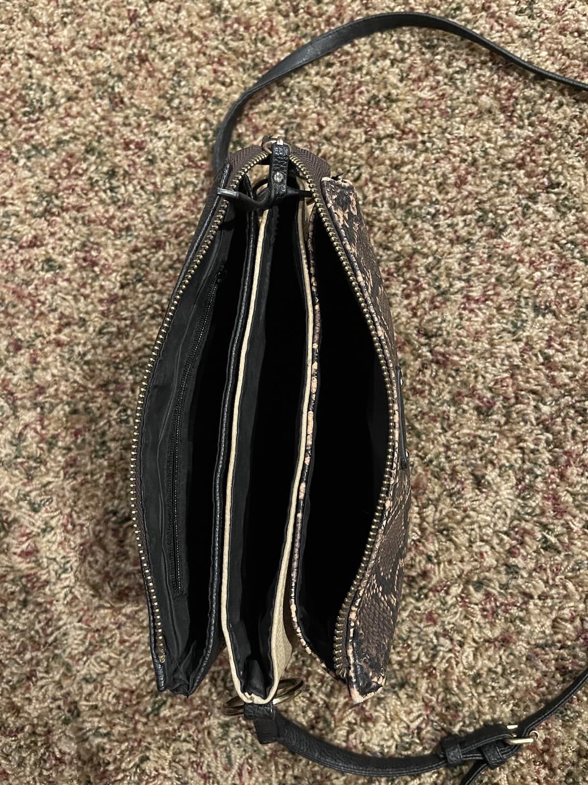 purse handbag crossbody small 3 compartment black beige brown - Thumbnail 3