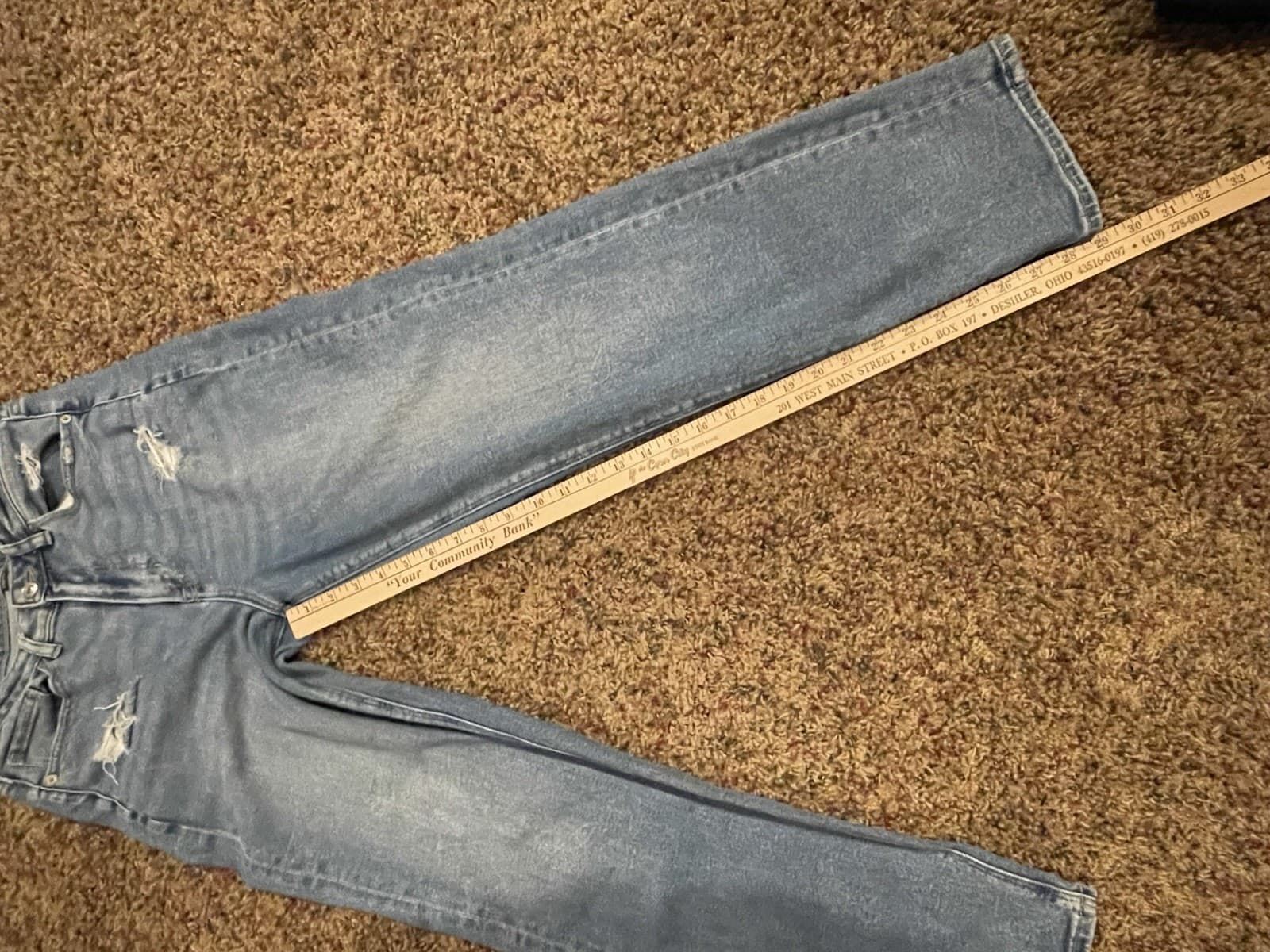 American Eagle Mom Jean Distressed Women's size 8 Long Medium Blue - Thumbnail 7