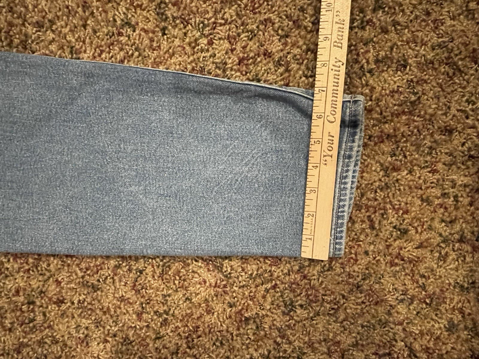 American Eagle Mom Jean Distressed Women's size 8 Long Medium Blue - Thumbnail 9