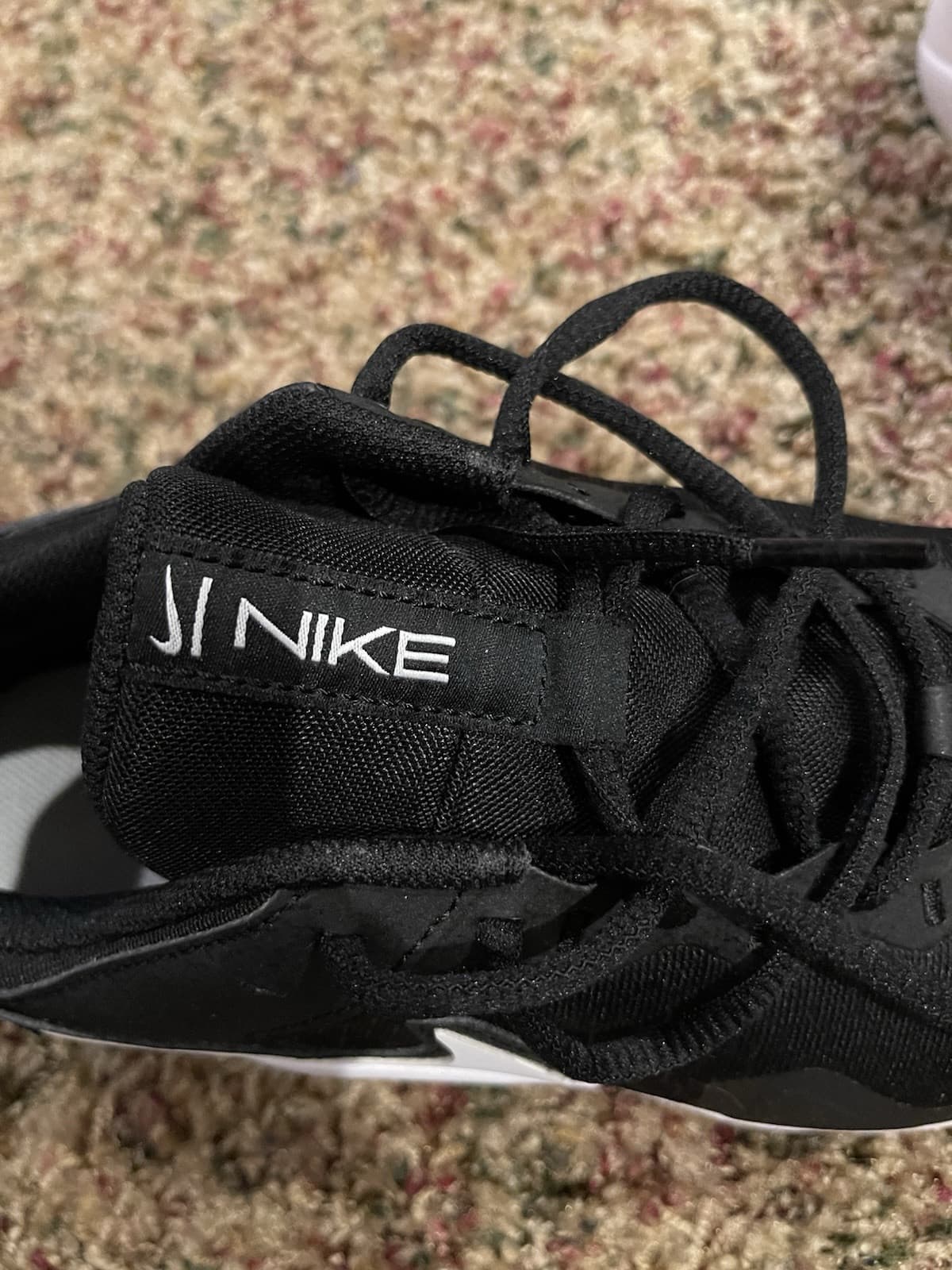 Size 9 Womens - Nike Legend Essential 2 Black White - Thumbnail 7
