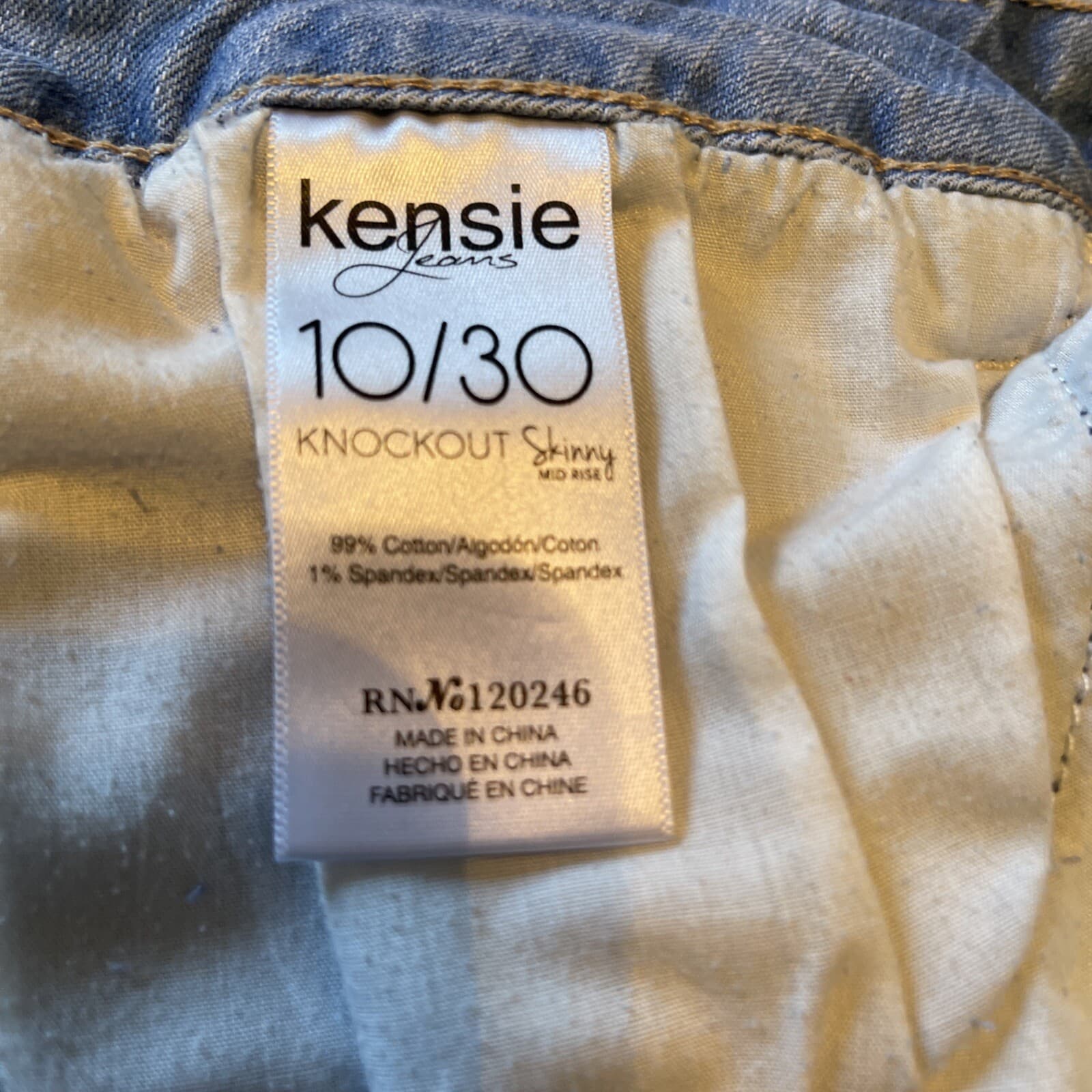 kenzie knockout skinny mid rise destructed jeans 10/30 - Thumbnail 5