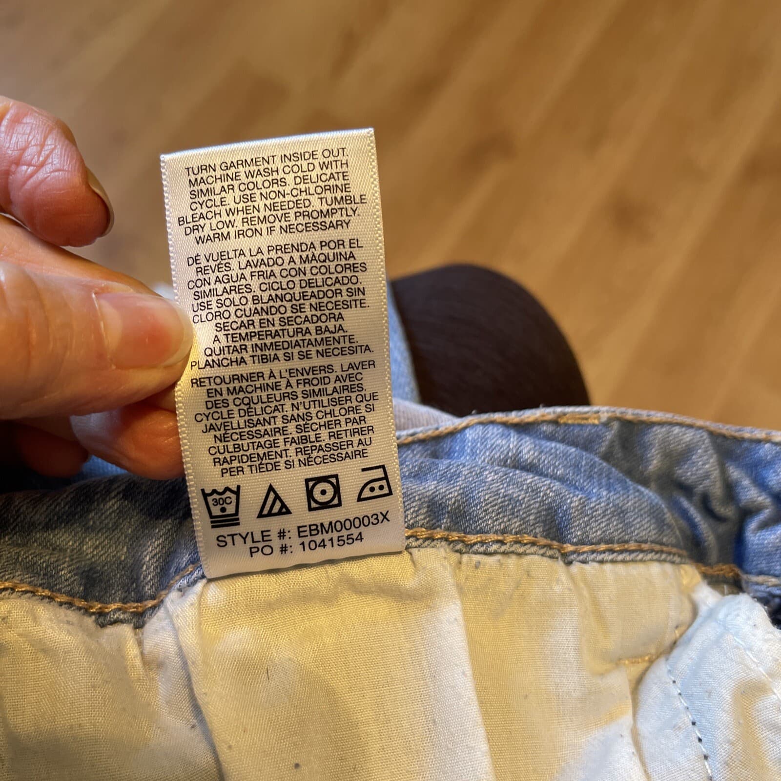 kenzie knockout skinny mid rise destructed jeans 10/30 - Thumbnail 6