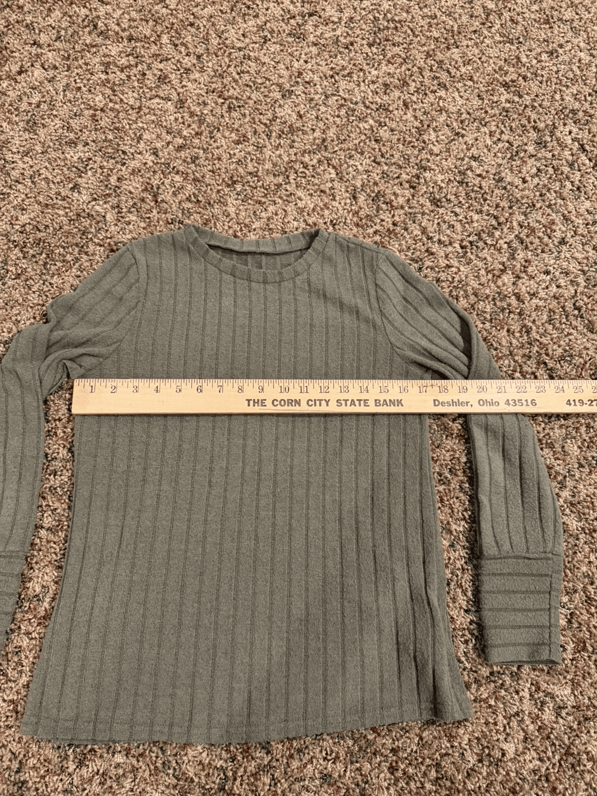 Shein Olive Army Green soft long sleeve crew neck ribbed shirt Small NWOT - Thumbnail 2