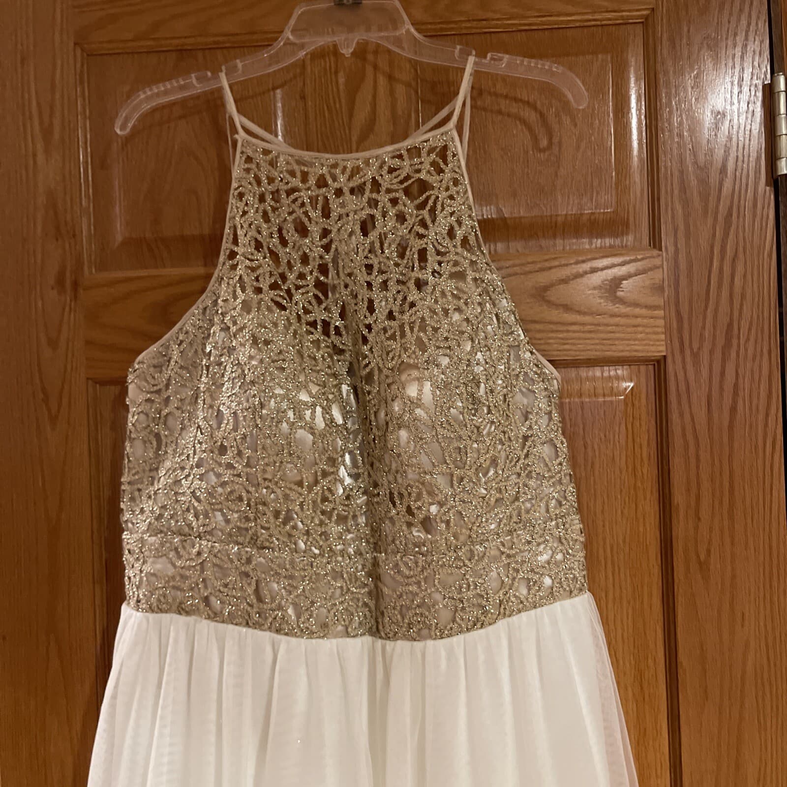 B. Darlin Prom Special Occassion Dress Gold Cream 20/21 - Thumbnail 2