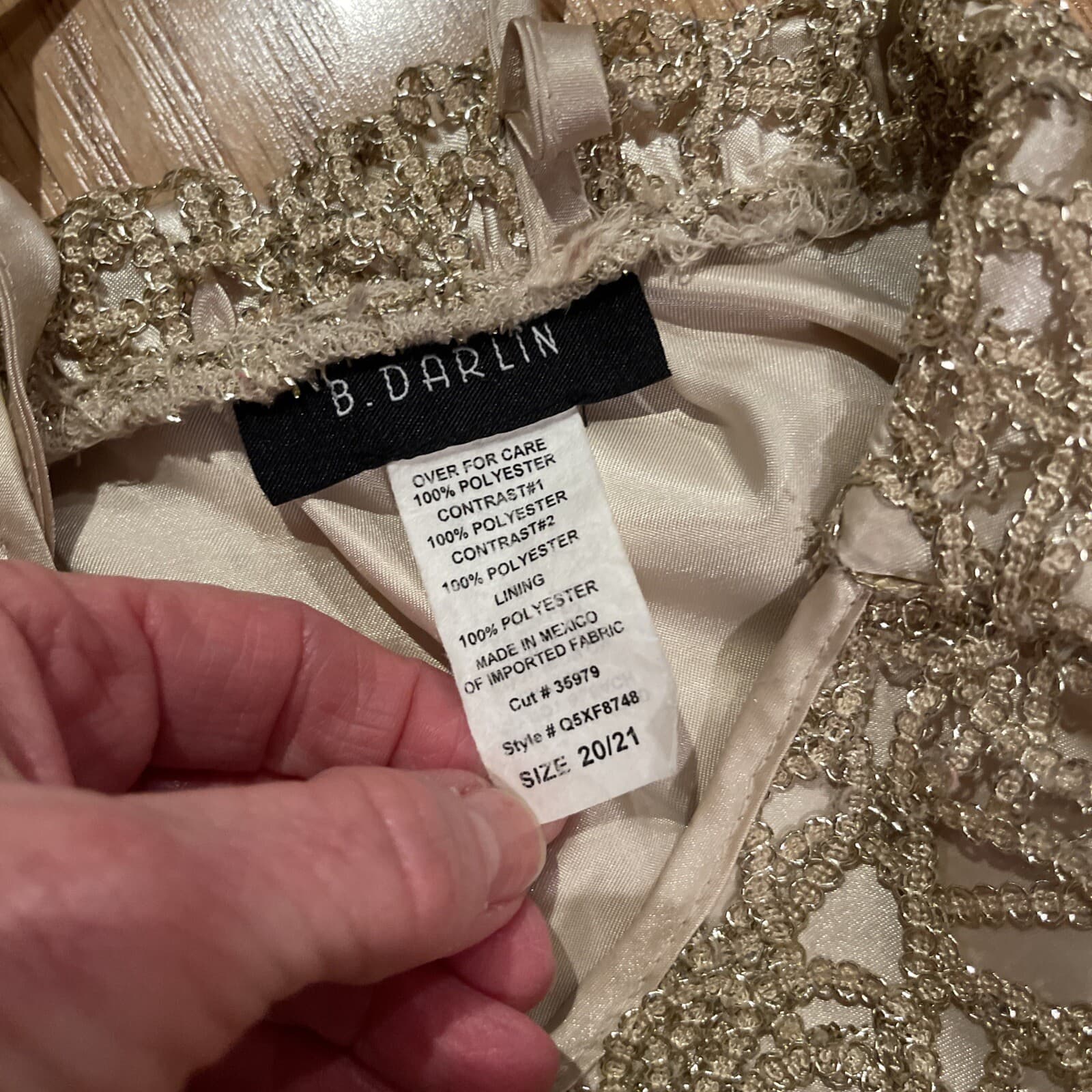 B. Darlin Prom Special Occassion Dress Gold Cream 20/21 - Thumbnail 5