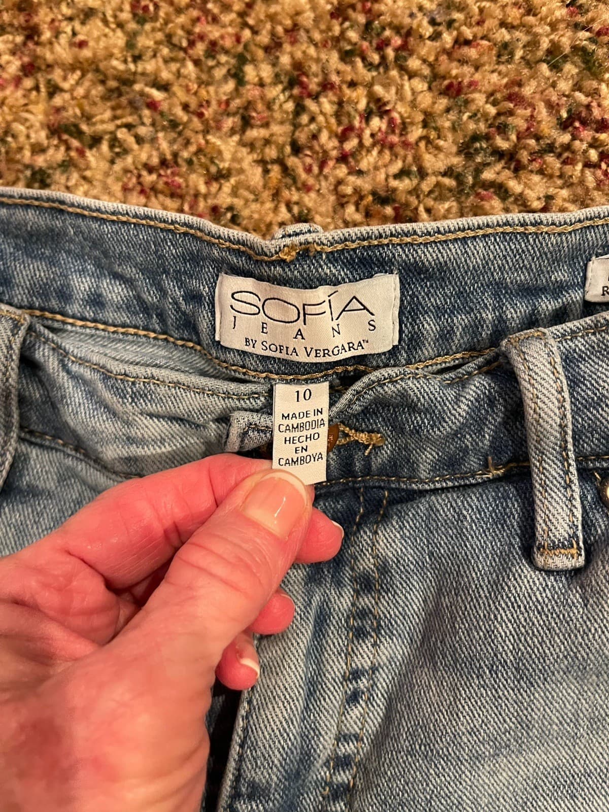 Sofia Jeans by Sofia Vergara Light Wash Beatrix Relaxed Boyfriend Size 10 - Thumbnail 3