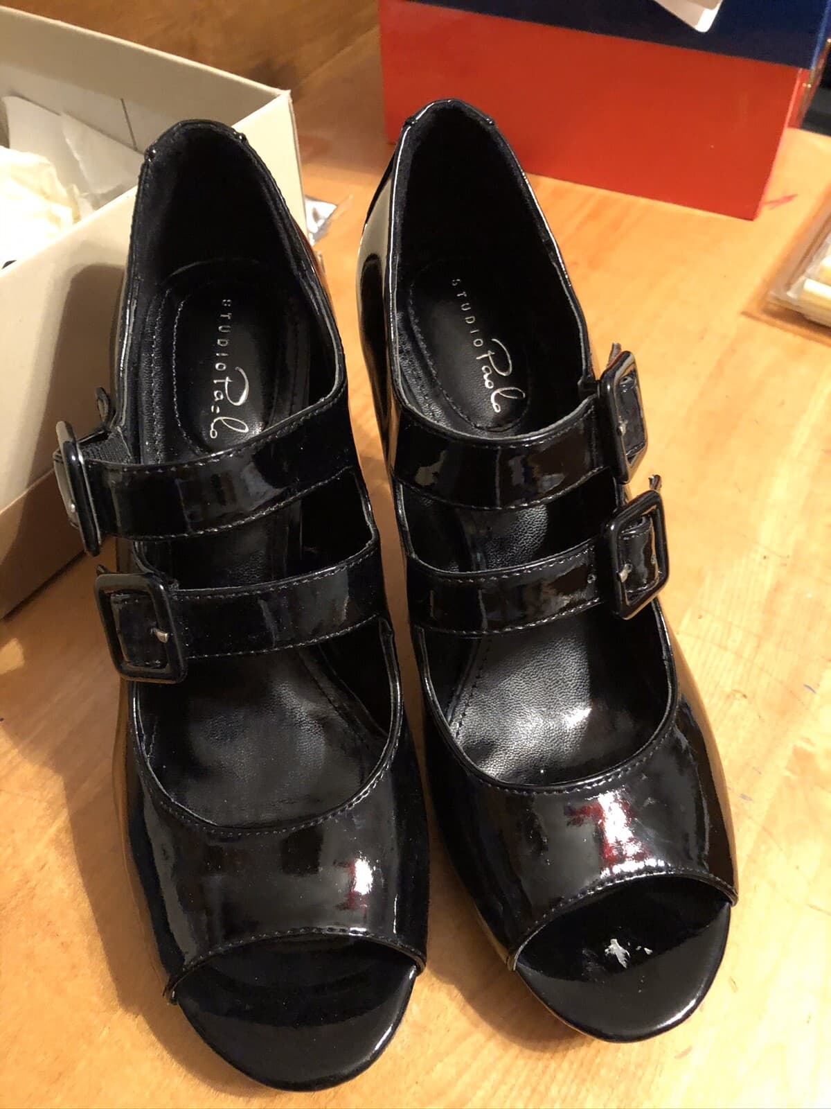 patent leather shoes for women Size 8 M - Thumbnail 3