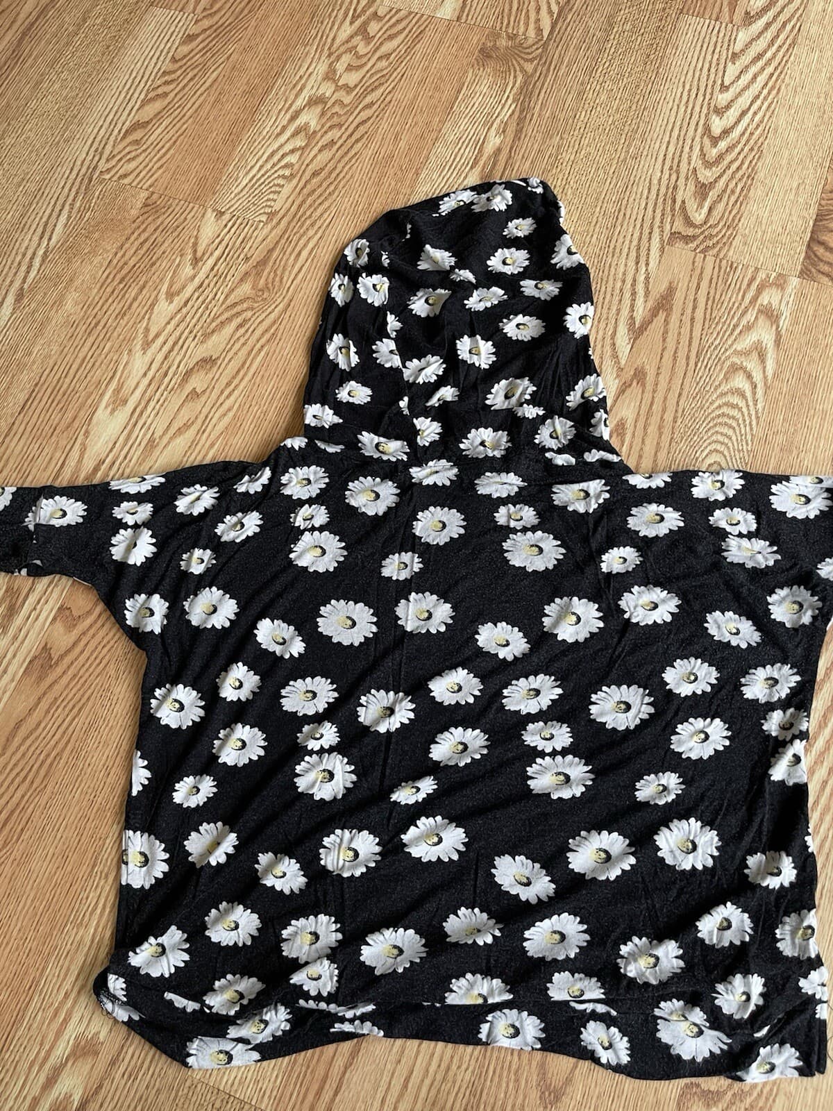 Rue21 black flowered hoodie - Thumbnail 5