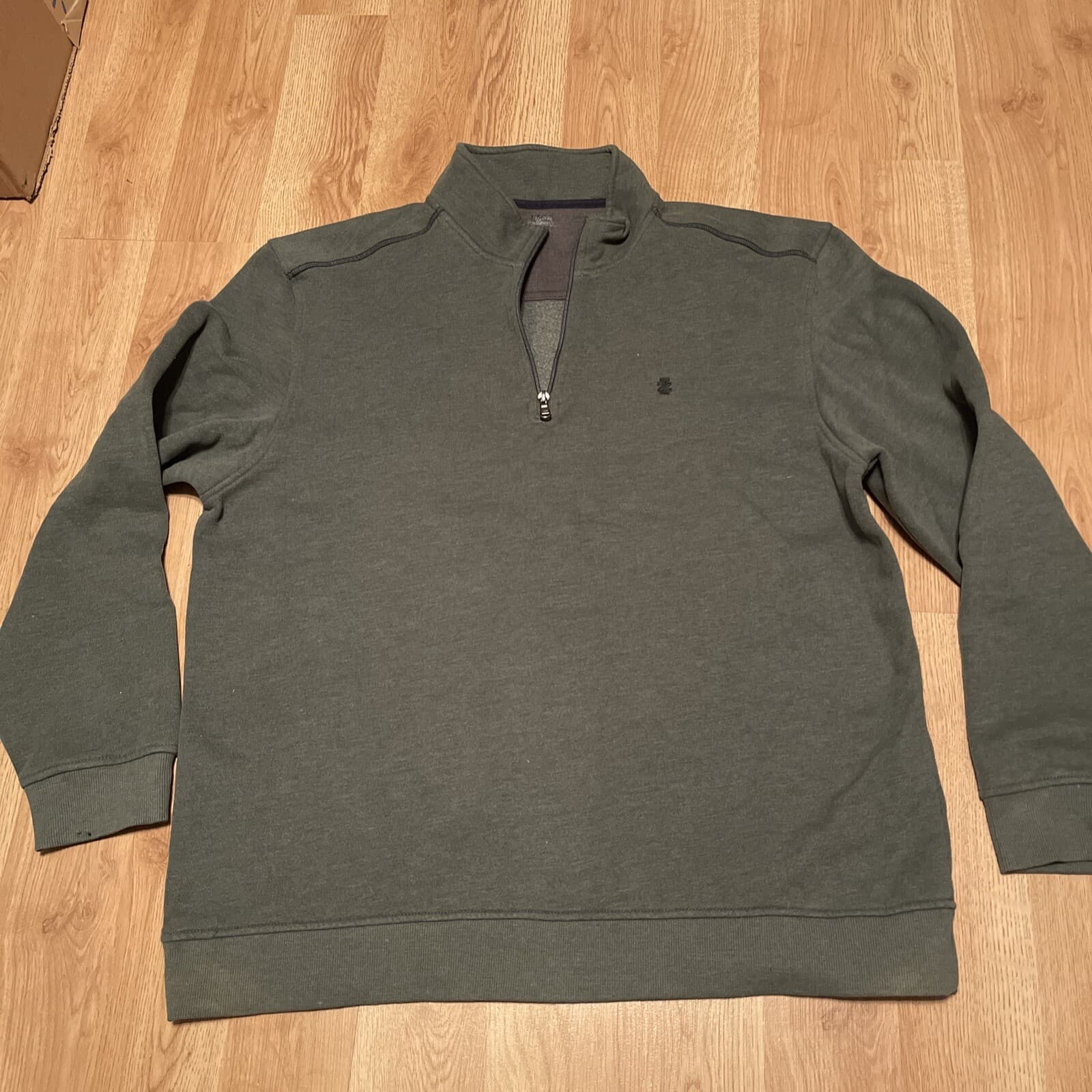 mens’ Izod green 1/4 zip XXL