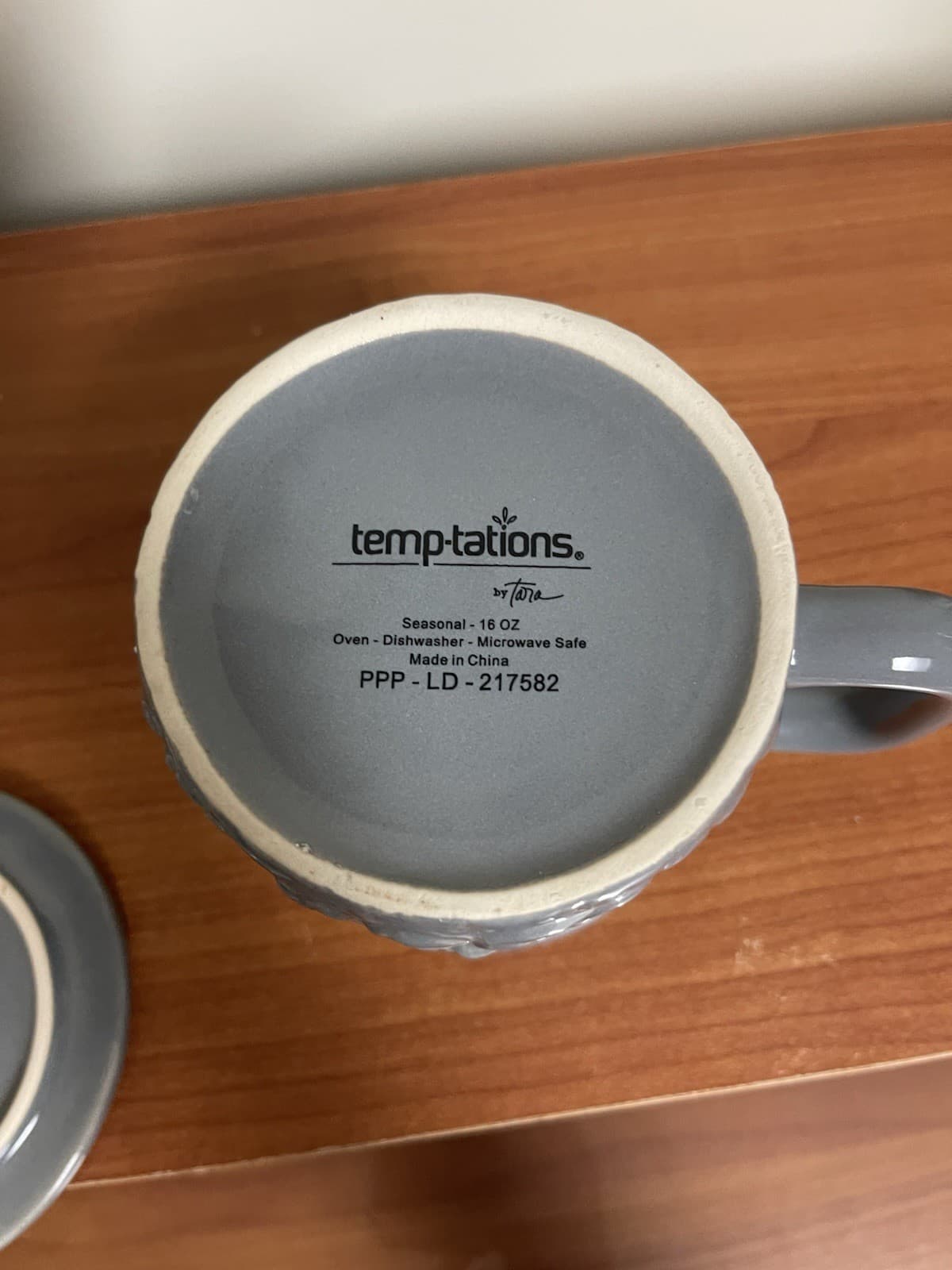 Temp-tations By Tara Gray 16 Oz 3d Holiday Tree Mug With Lid/Coaster/Ornament - Thumbnail 4