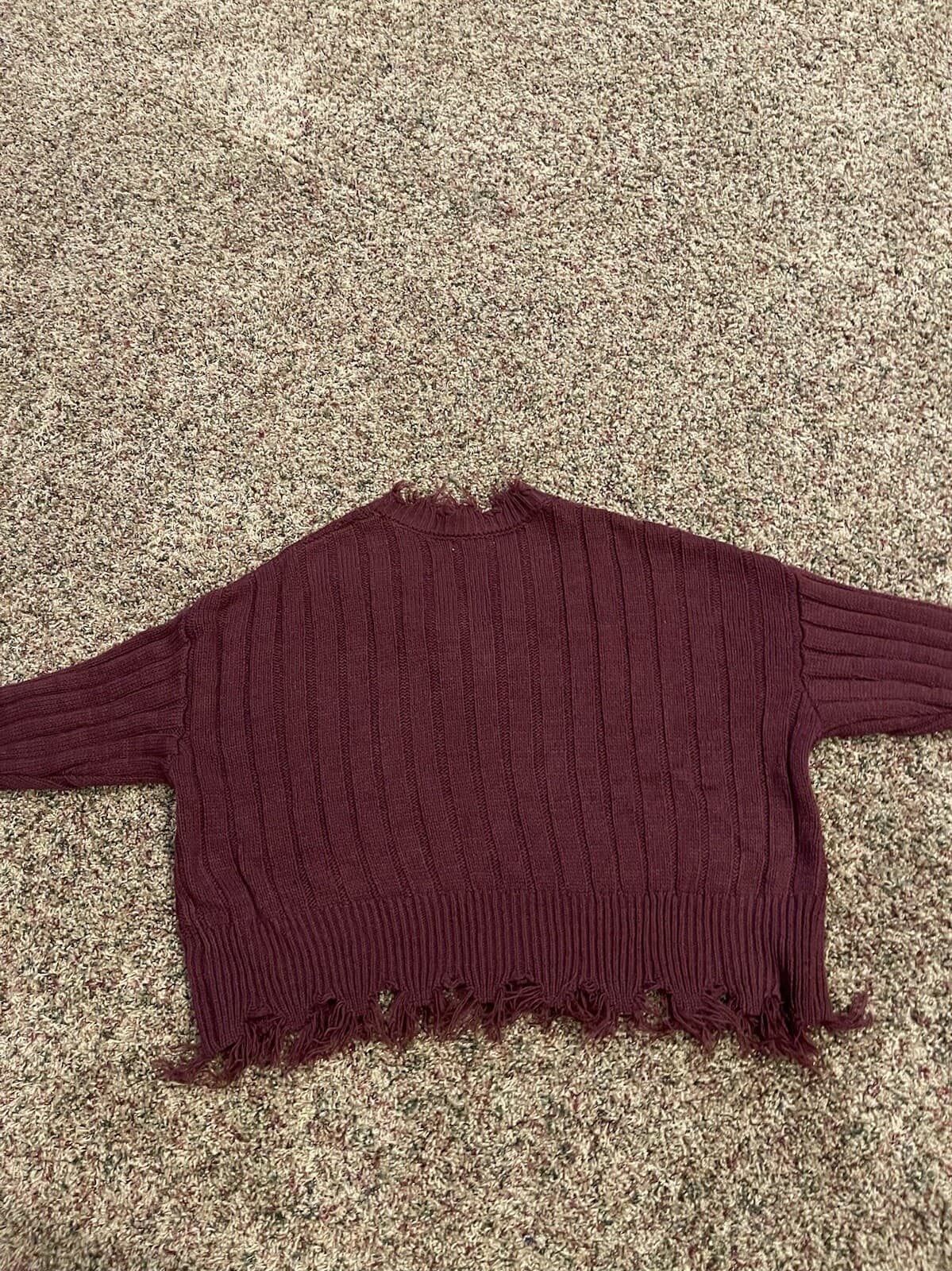 Rewind 3X Burgandy cutoff fringe v-neck sweater - Thumbnail 6