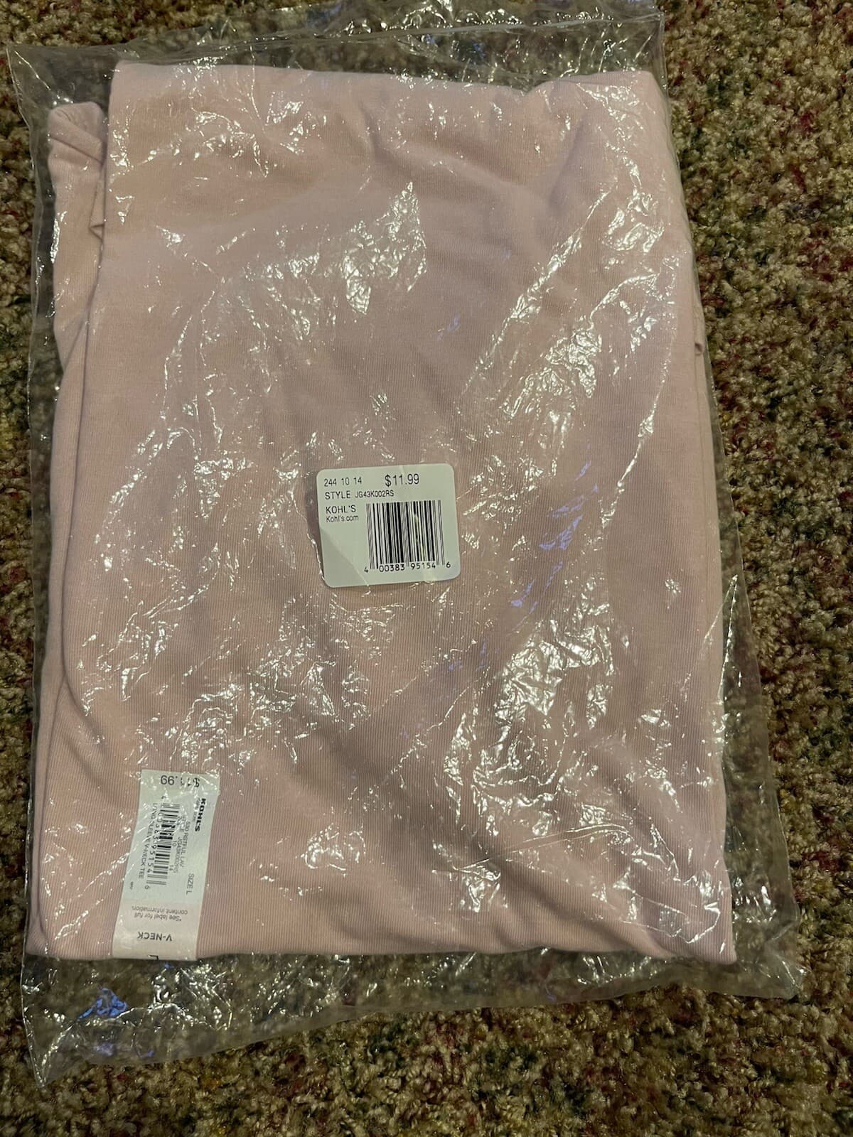 SO Long Sleeve V-Neck Tee pale pink Med or Large - Thumbnail 8