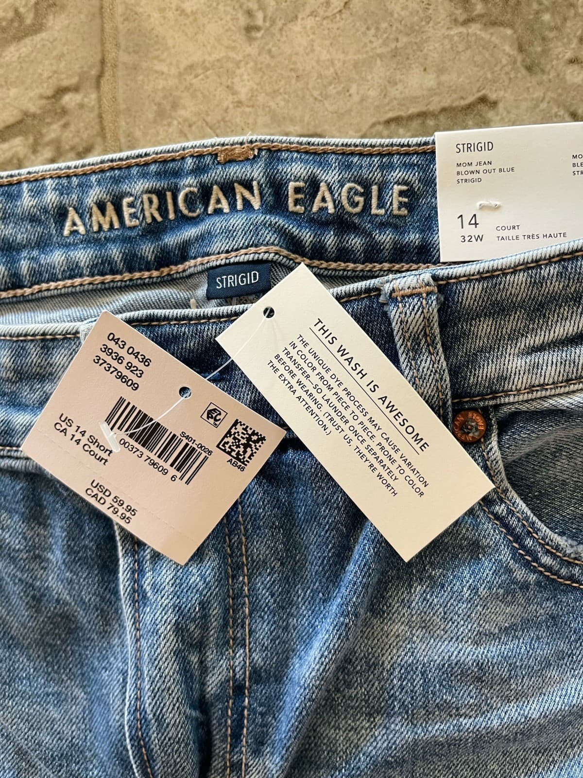 American Eagle Strigid Med Blue Distressed Destructed Mom Jeans 14 Short NWT - Thumbnail 8