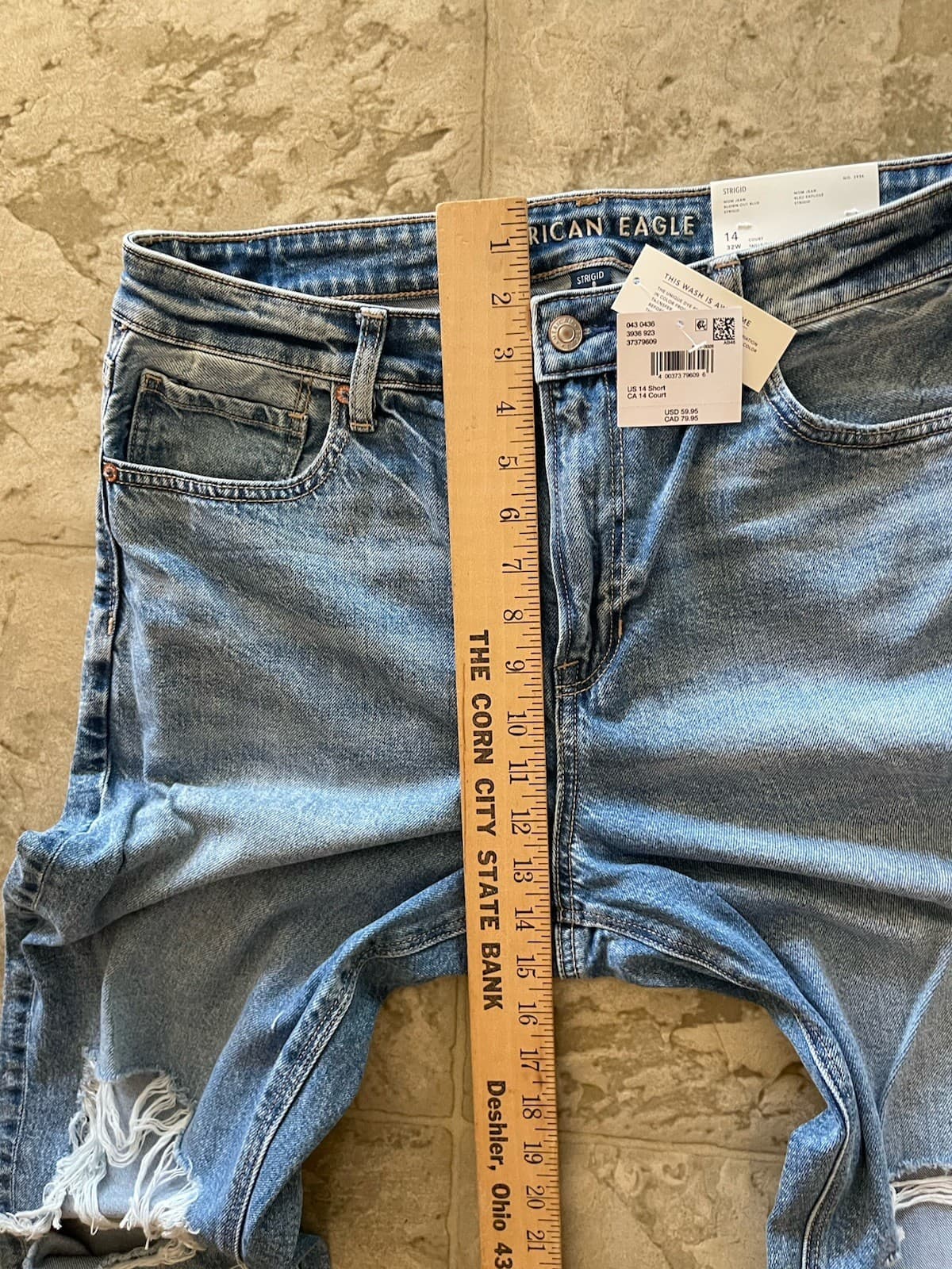 American Eagle Strigid Med Blue Distressed Destructed Mom Jeans 14 Short NWT - Thumbnail 10