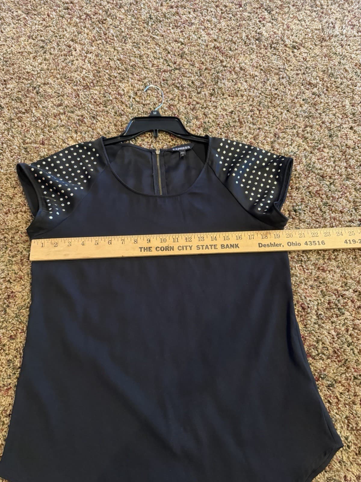 Express short sleeve back zip shiny gold stud accent shirt Large - Thumbnail 3