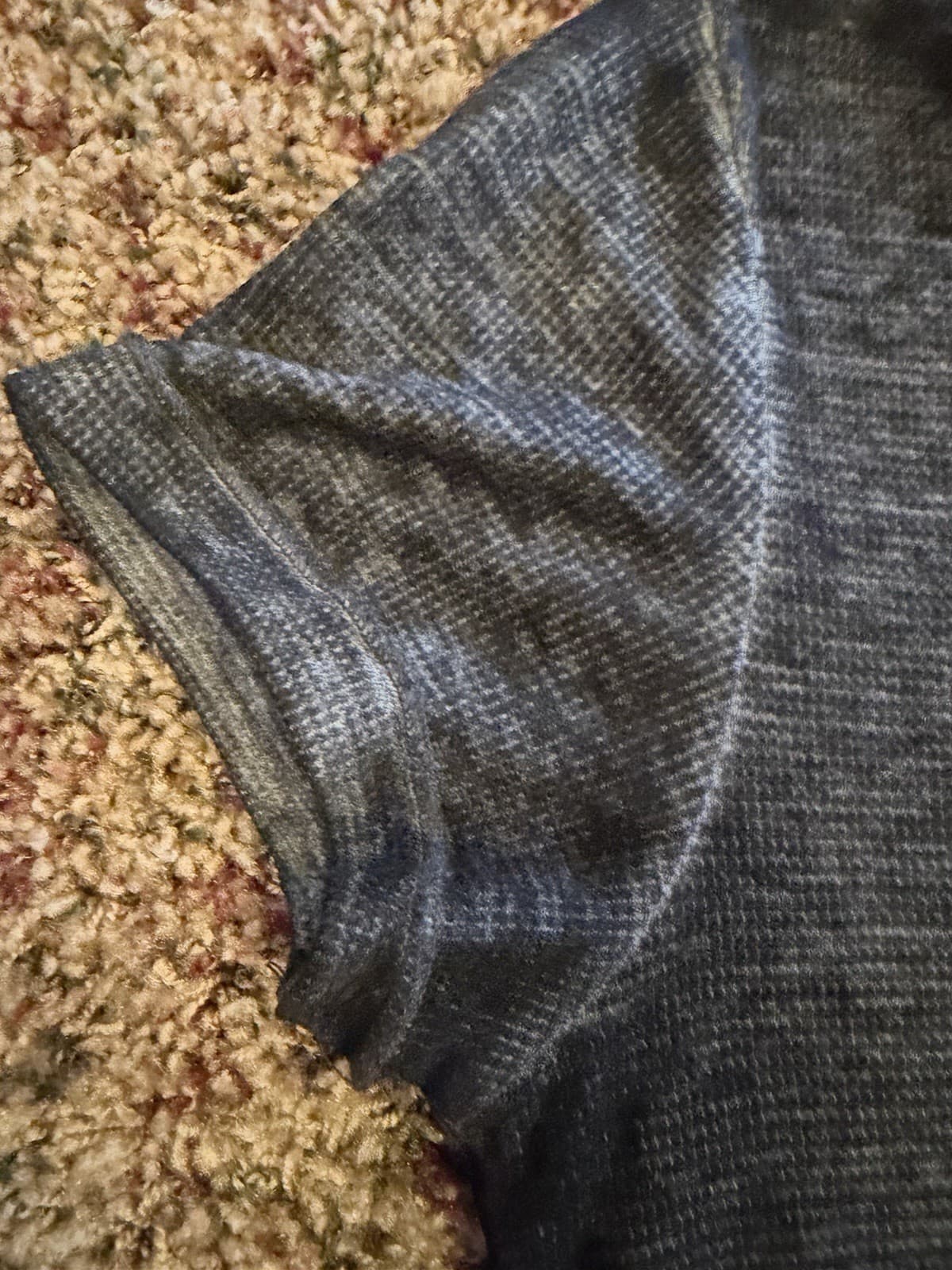 No Boundaries short sleeve heathered black button tie waist Vneck shirt XL - Thumbnail 5