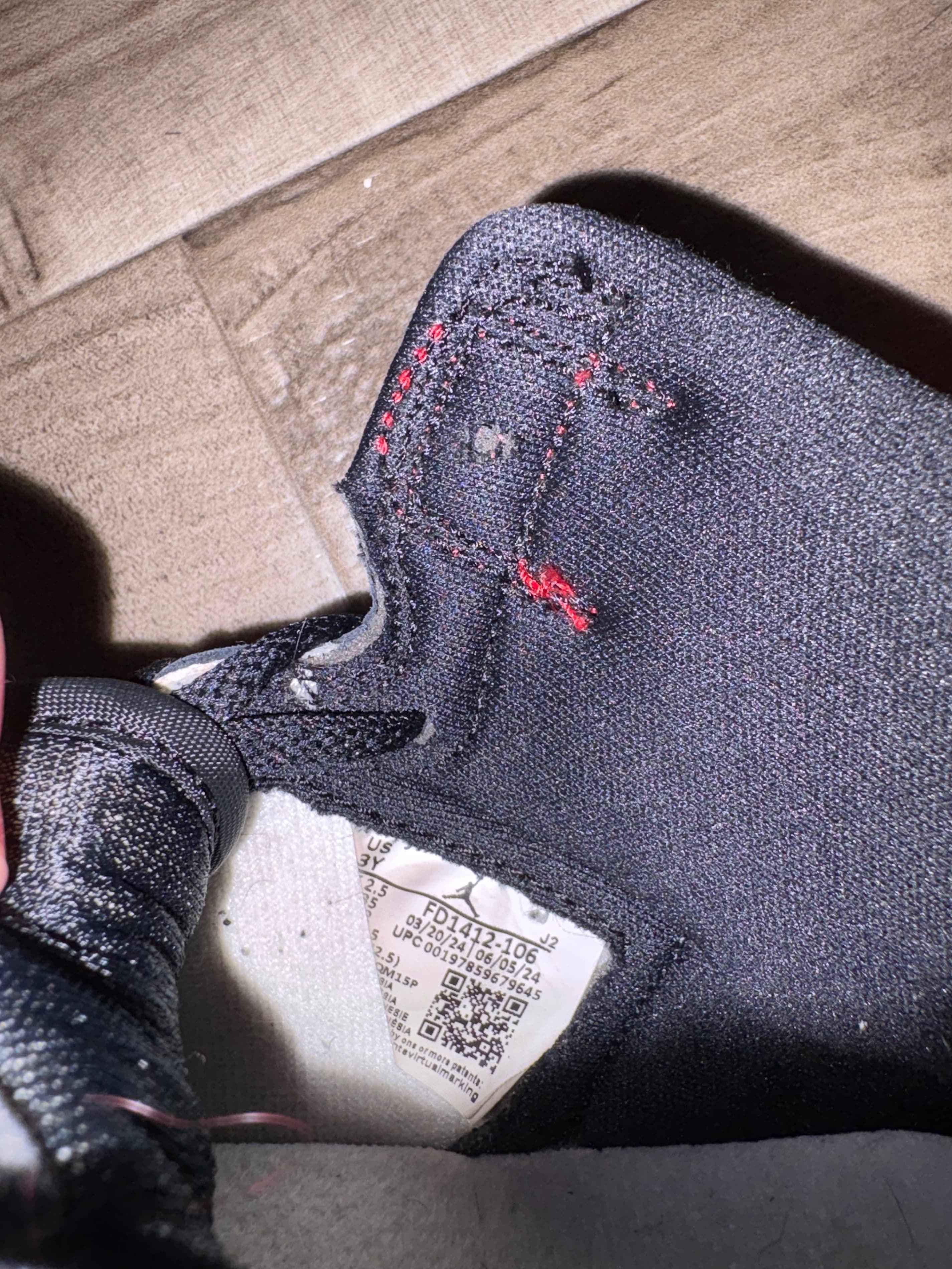 Jordan 1 OG - Thumbnail 6