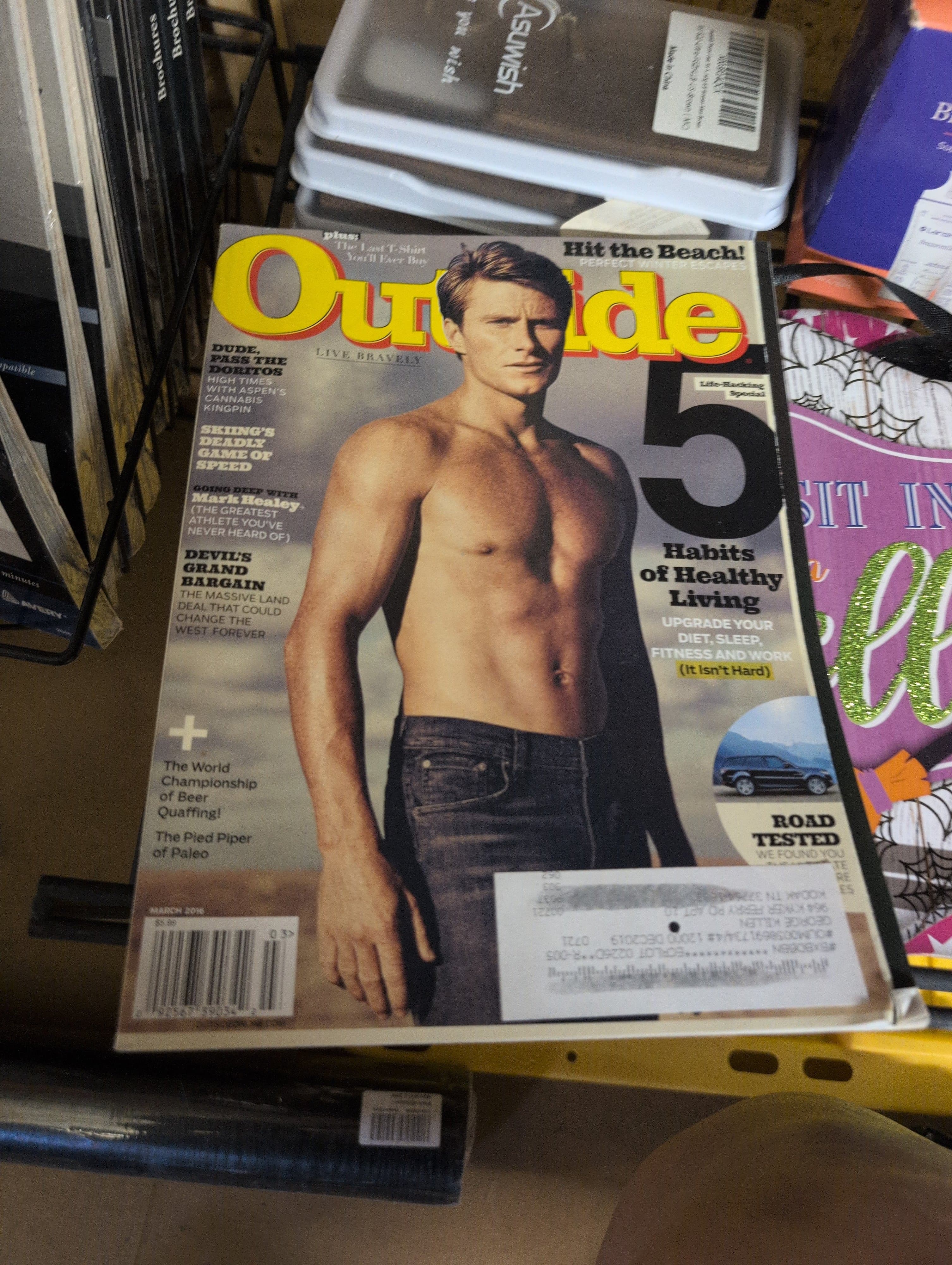 Outside Magazine Lot of 3 Issues 2016-2019 - Thumbnail 5