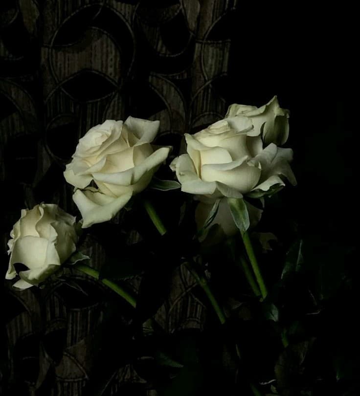 D4VD - LOVE IS BLIND CD - Thumbnail 2