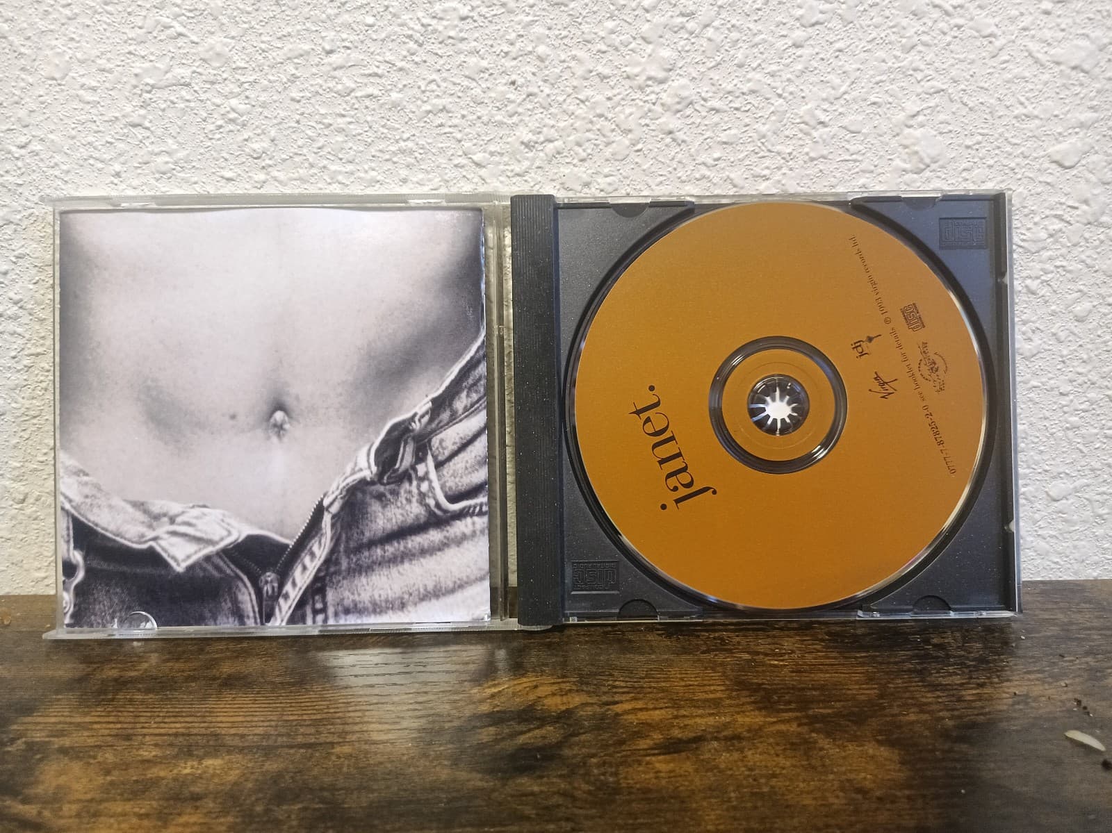 Janet Jackson's "Janet." CD 1993 (USED) - Thumbnail 3
