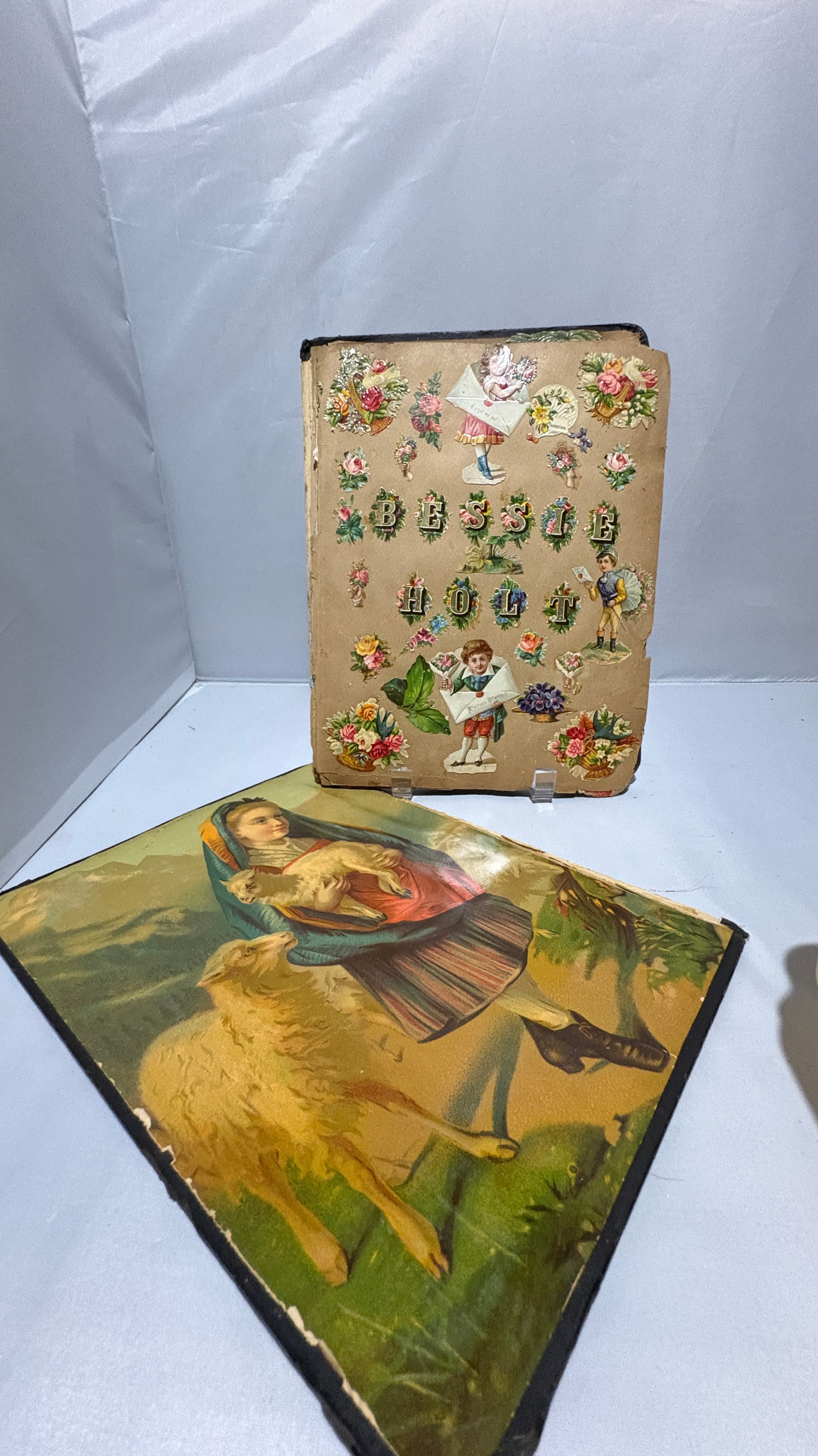 Victorian Sticker Scrapbook - Regular