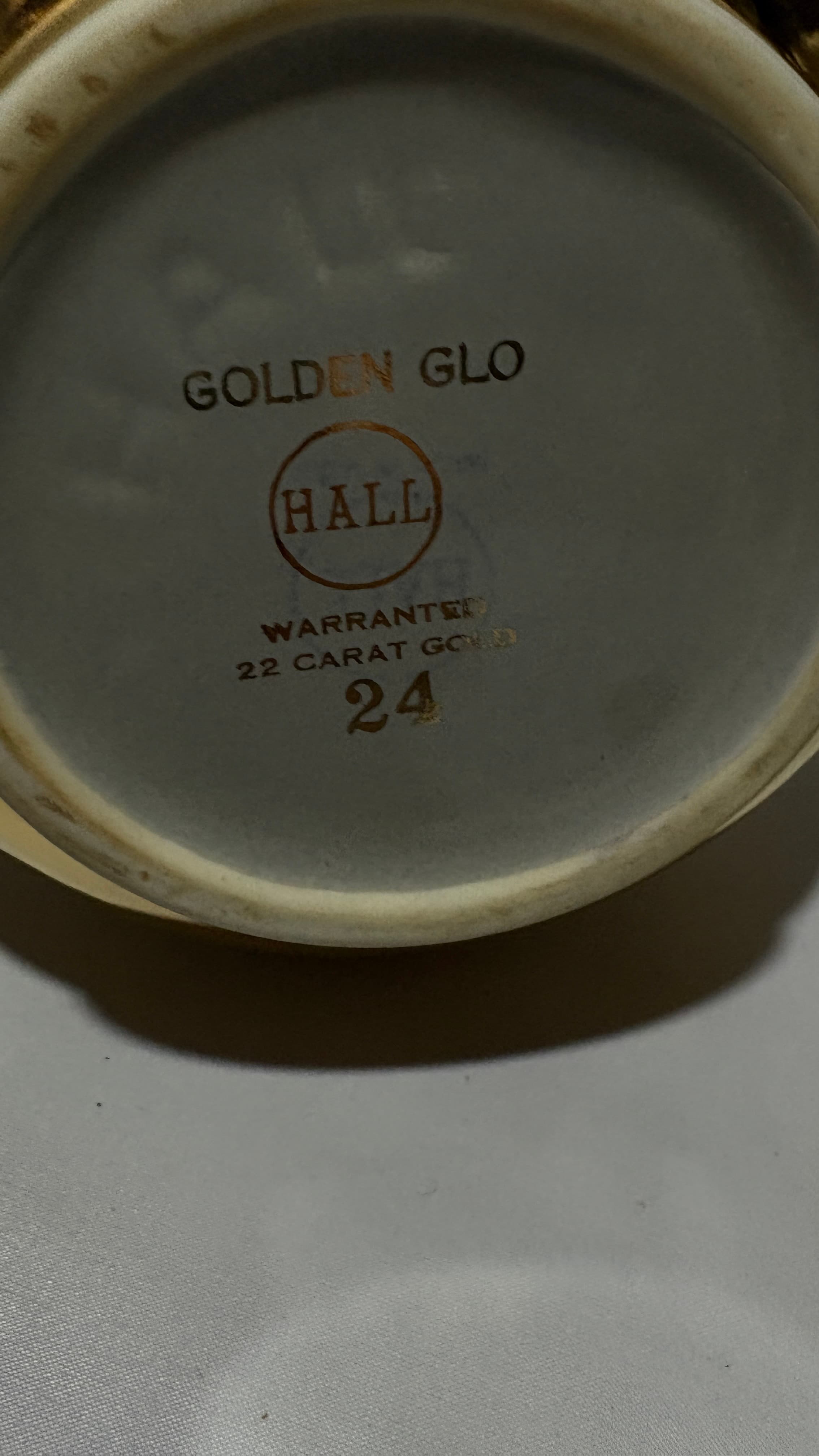 Hall China Teapot “Golden Glo” 22K Gilt Luster Teapot | 4–6 Cup | Mid-Century American Art Pottery - Regular
