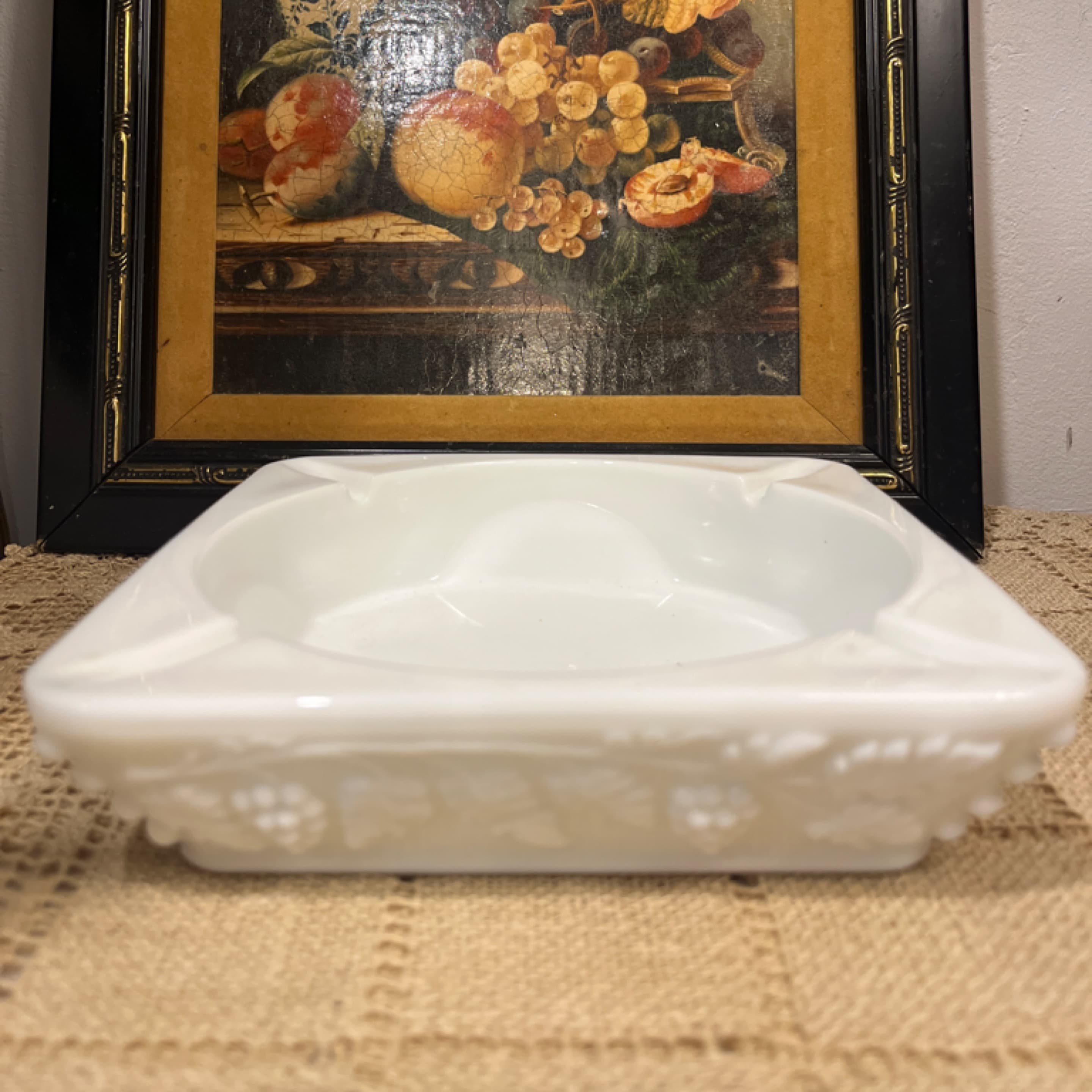 Milkglass Ashtray - Regular