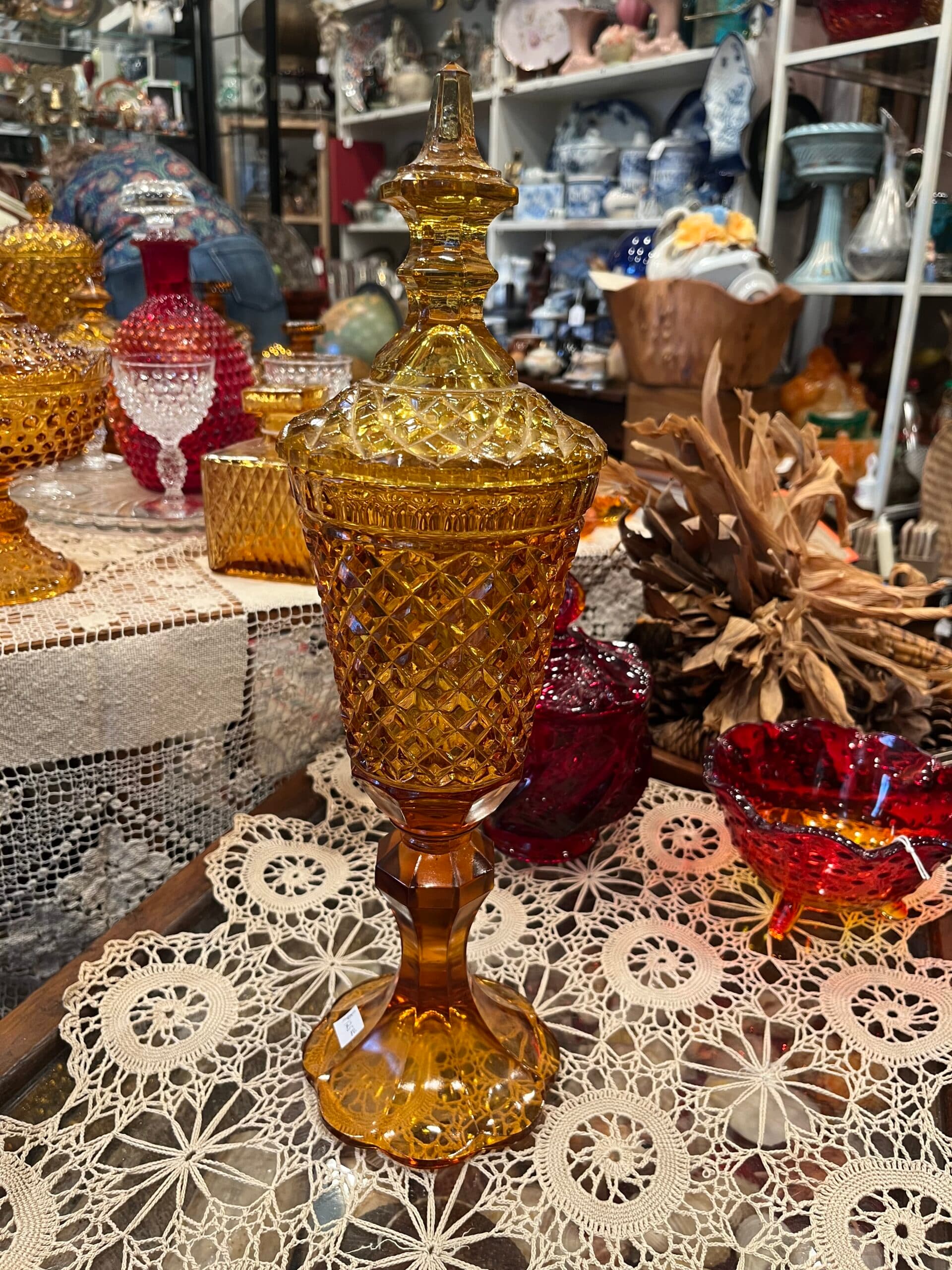 Amber Glass Diamond Point Apothecary Jar W/Lid By L.E. Smith - Regular