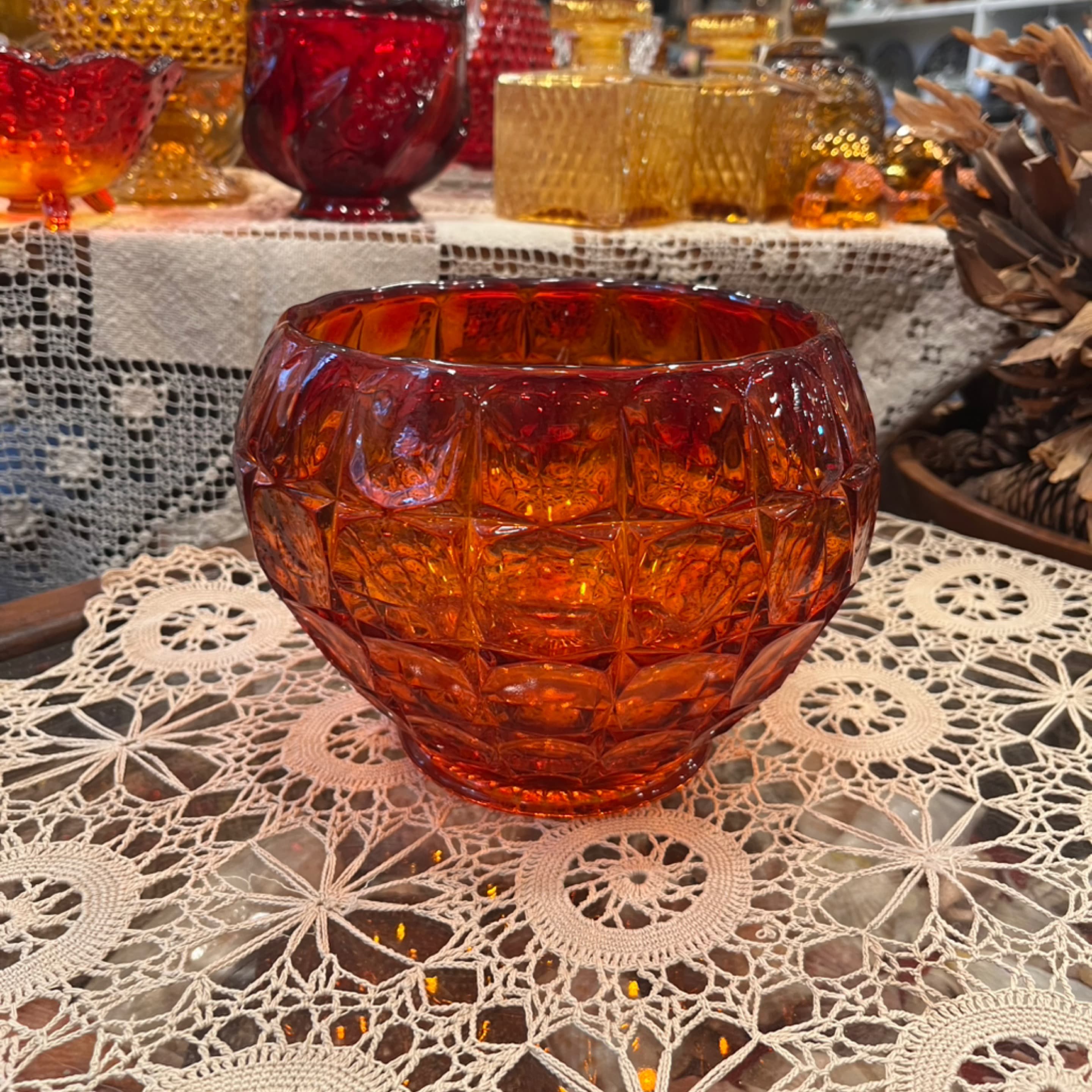 Indiana Glass Amberina Constellation Pattern Bowl - Regular