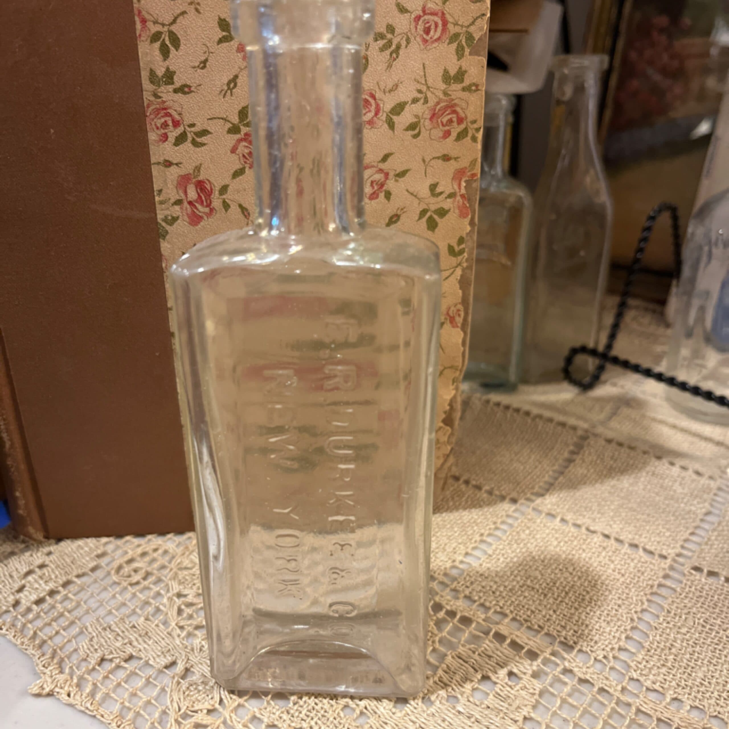 E R Durkee & Co Bottle 941 - Regular