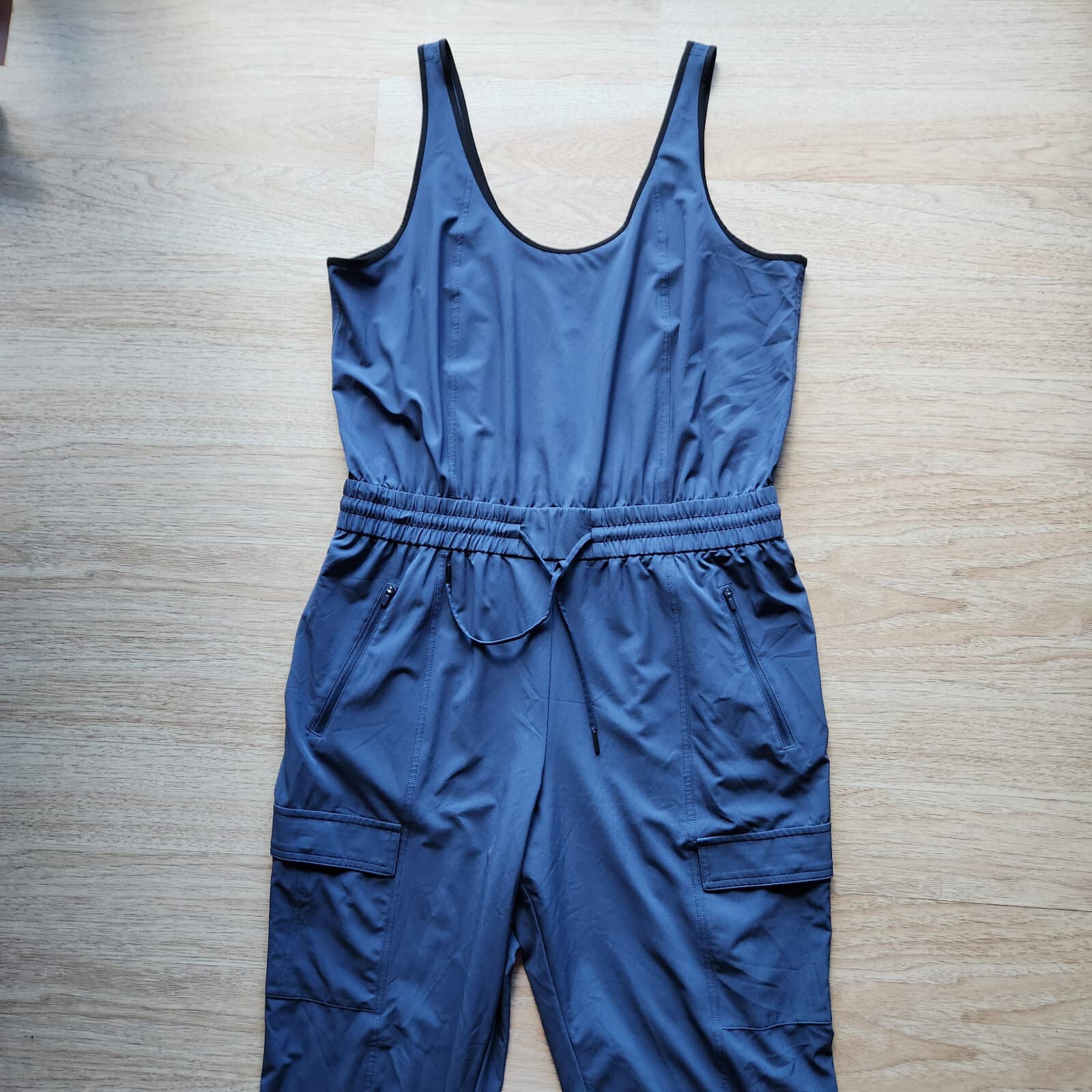 Athleta Iron Blue Unbound Jumpsuit Travel Commute Cargo Pocket Sleeveless Sz.L - Thumbnail 6