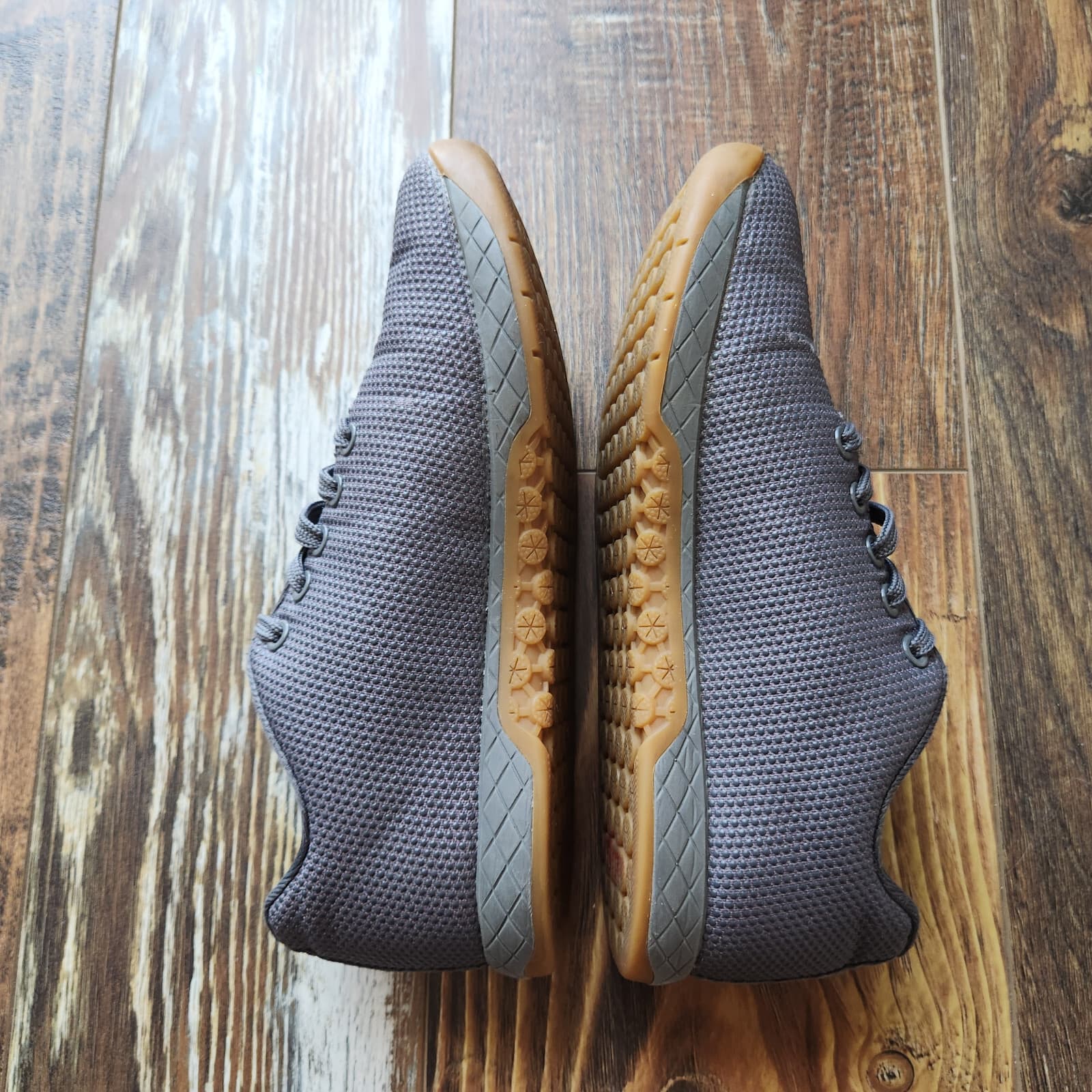 Nobull Outwork Dark Grey Gum Trainer Shoes Lace Up Unisex Men 6 Women 7.5 - Thumbnail 8