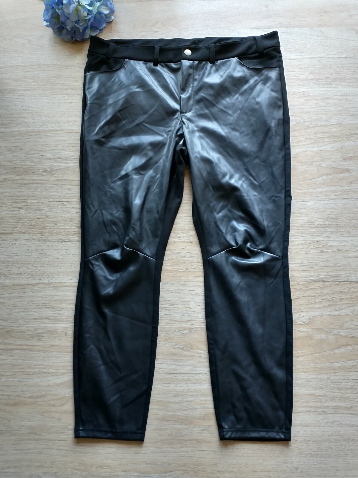 ellos Women Front Faux Leather Back Ponte Legging Pants High Rise Black Sz.20 - Thumbnail 2