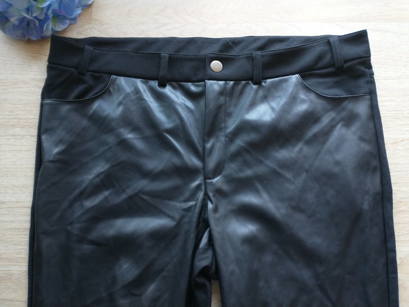 ellos Women Front Faux Leather Back Ponte Legging Pants High Rise Black Sz.20 - Thumbnail 7