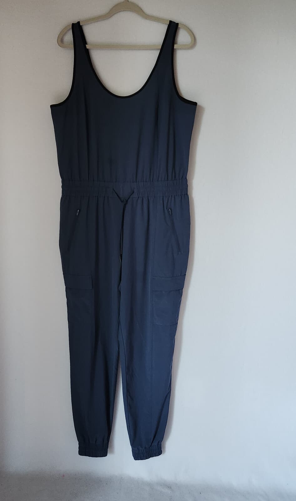 Athleta Iron Blue Unbound Jumpsuit Travel Commute Cargo Pocket Sleeveless Sz.L - Thumbnail 5