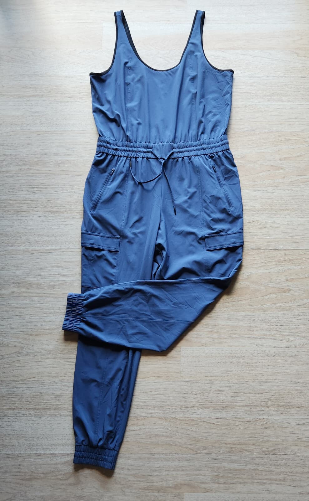 Athleta Iron Blue Unbound Jumpsuit Travel Commute Cargo Pocket Sleeveless Sz.L - Thumbnail 3