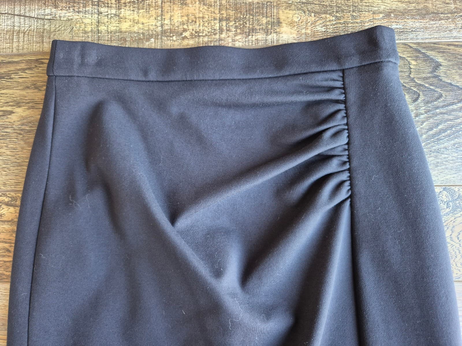 ESCADA Randuxe Side-Ruched Knee Length Pencil Skirt Stretch Navy Blue Women's 34 - Thumbnail 2
