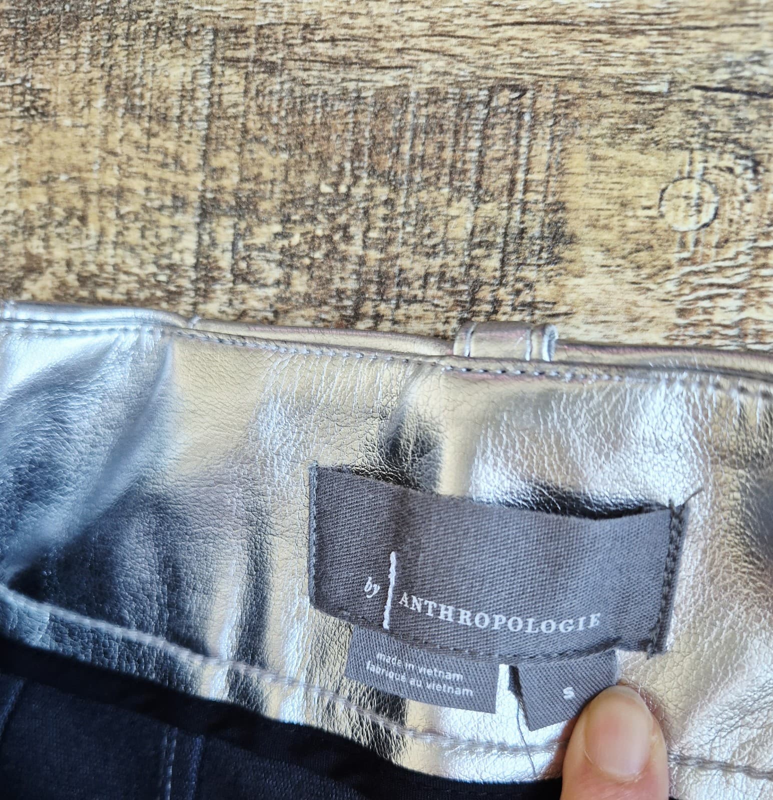 by Anthropologie Silver Metallic Faux Leather Midi Pencil Skirt Front-Slit Sz.S - Thumbnail 10