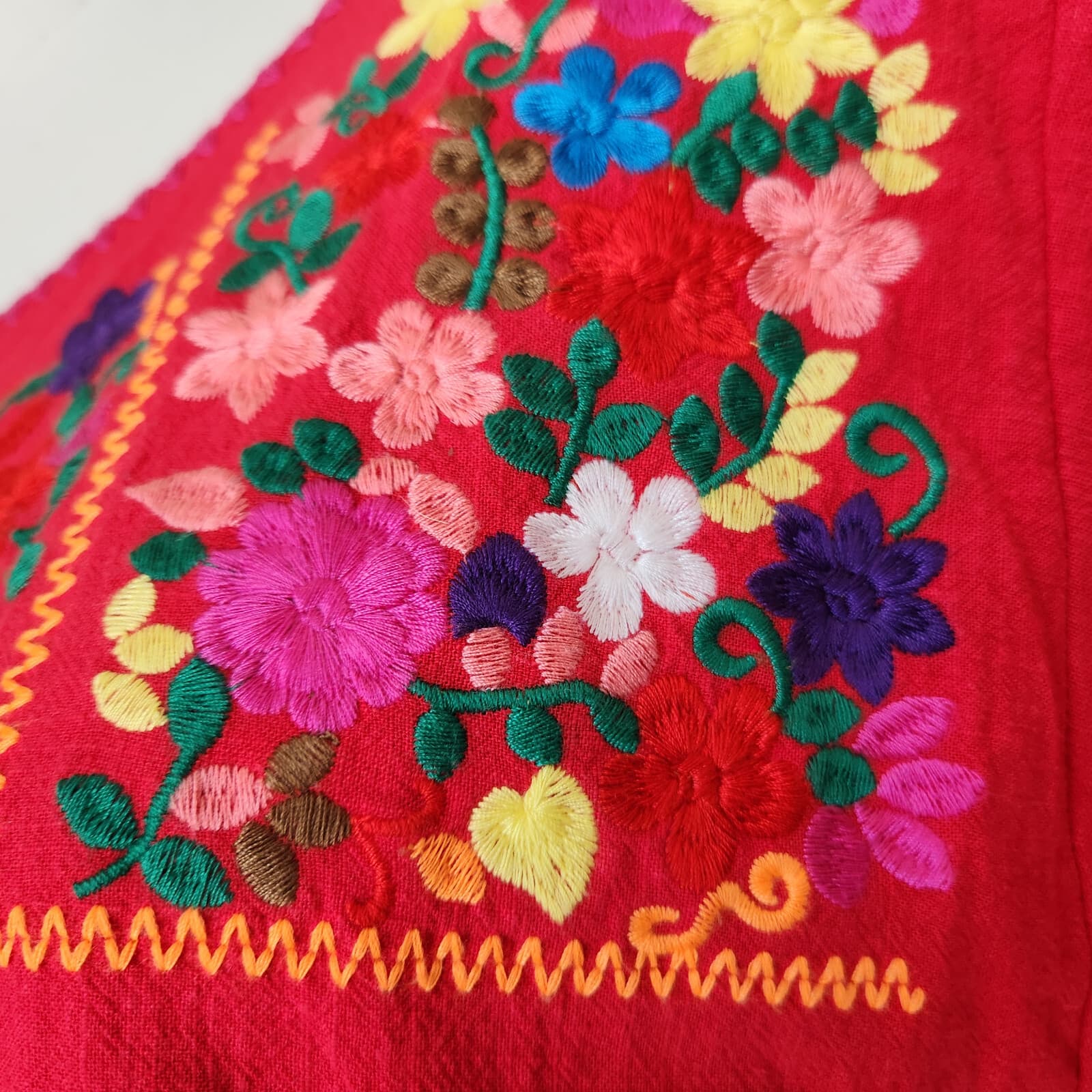 YZXDORWJ Handmade Embroidered Pueblo Peasant Boho Blouse Short Sleeve Red Sz.XL - Thumbnail 4