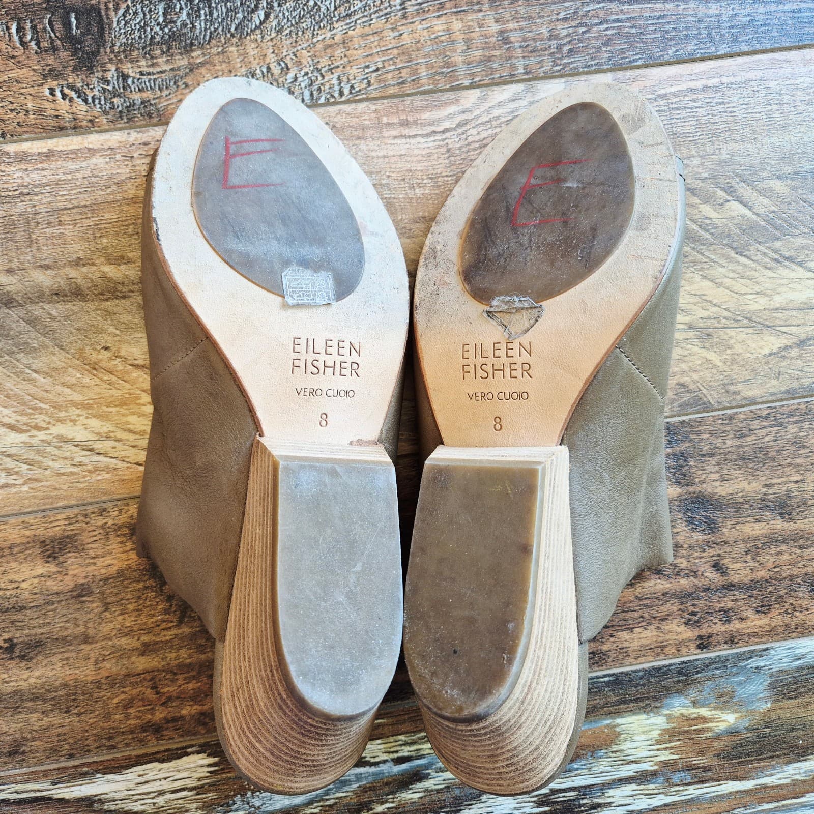 EILEEN FISHER JUJU Slid Sandal Peep-Toe Wood-Stacked Heel Rye/Green Leather US8 - Thumbnail 6