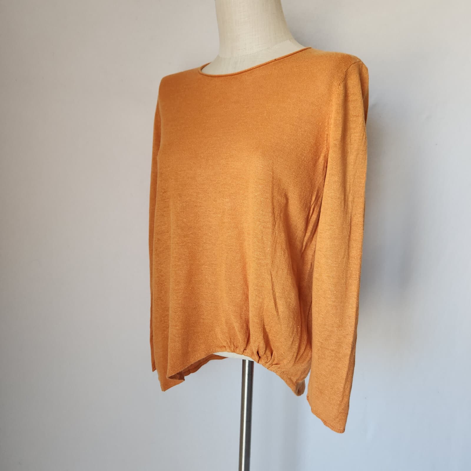 EILEEN FISHER Organic Linen Top Ruched-Hem Long Sleeve Crew Neck Orange Sz.S - Thumbnail 2
