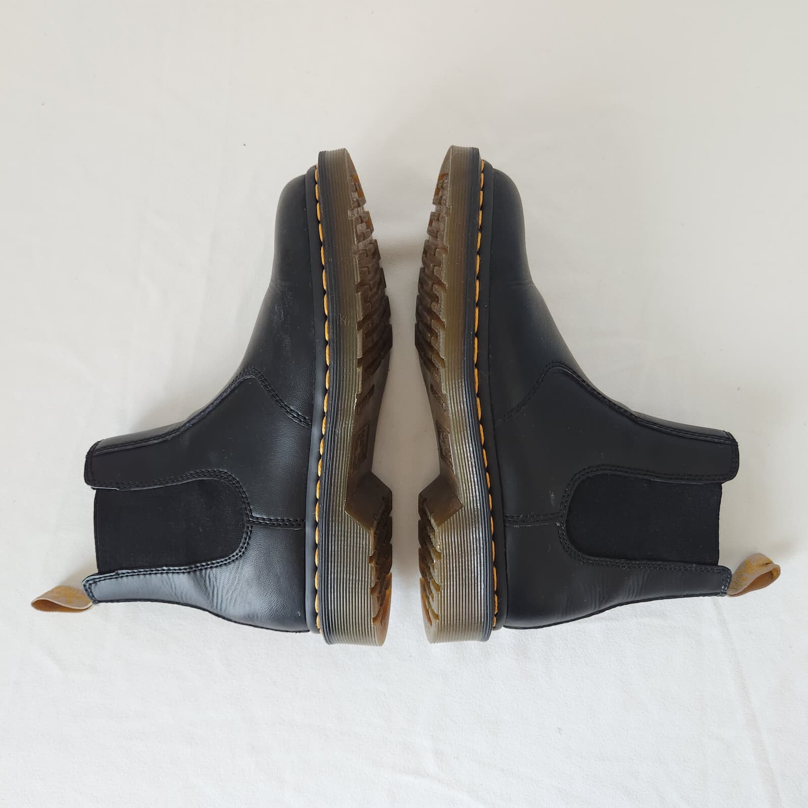 Dr. Martens Vegan 2976 Felix Rub Off Black Chelsea Boots Unisex EU38 USW7 M6 - Thumbnail 8