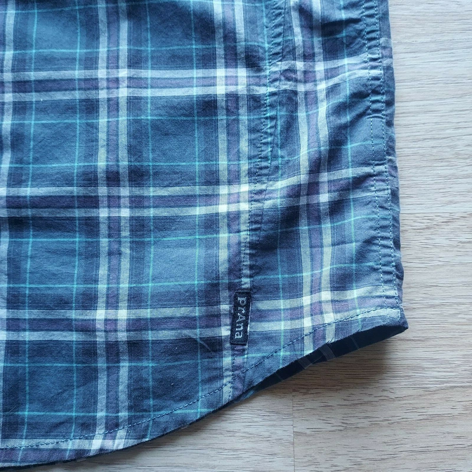 Prana Organic Cotton Blend Plaid Shirt Short Sleeve Button Blue Grey Men Large - Thumbnail 3